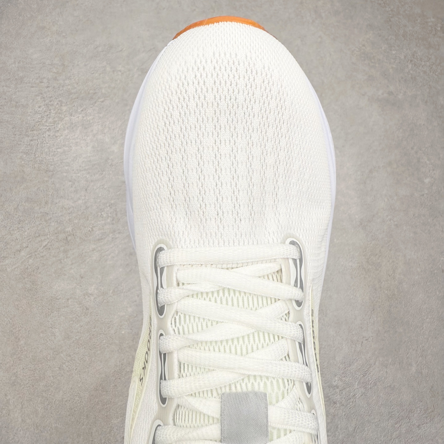 图片[4]-Brooks布鲁克斯 Glycerin 21 舒适时尚防滑透气低帮休闲跑步鞋 实拍调校N版已经零色差零失真 百分百还原实物色彩所见即所得 不存在货不对板色差等低级问题 选购参考实物拍摄 不混卖不参货 只用心做好货严格选品 承诺混一赔十 尺码：36 36.5 37.5 38 38.5 39 40 40.5 41 42 42.5 43 44 44.5 45-选品中心