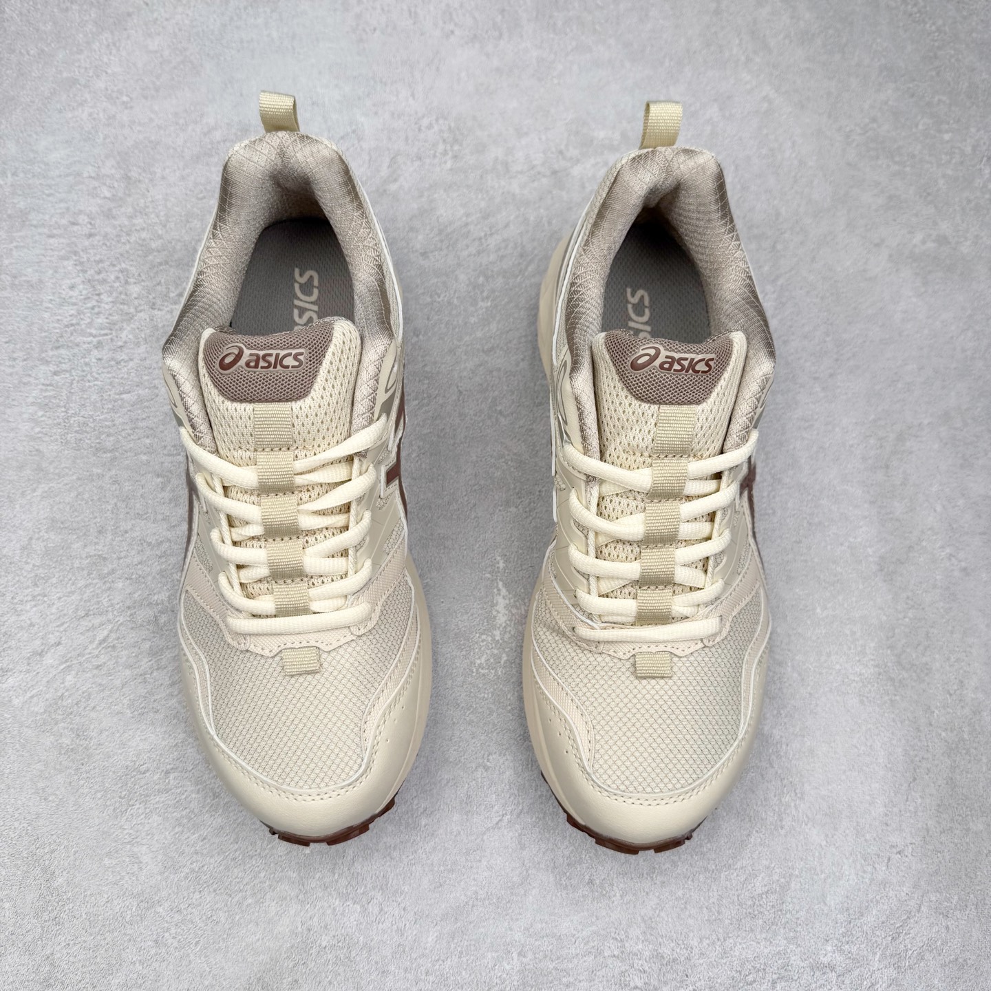 图片[2]-Asics Gel-Sonoma SE 亚瑟士溯溪鞋涉水鞋洞洞鞋 舒适日常休闲百搭防滑低帮户外徒步舒适随行跑步鞋 无界 路更远 今夏必备 颠覆认知 包裹性超强 脚感非常之舒适 侧面镂空设计 透气性极佳 让微风灌入足底 为沸腾夏日注入清爽能量防滑效果也不错 颜值与性能兼备 各平台实体疯狂种草首选 尺码：36 37.5 38 39 40 40.5 41.5 42 42.5 43.5 44 45 46-选品中心