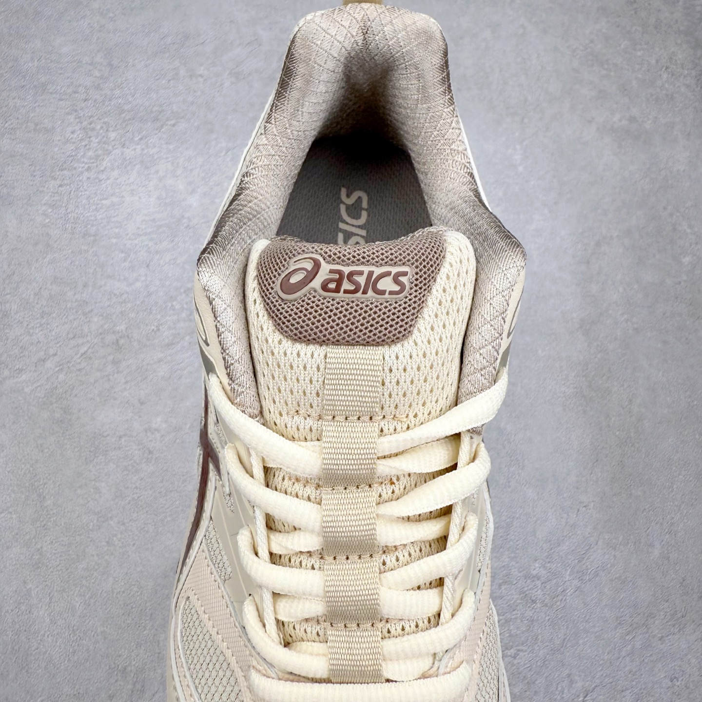 图片[5]-Asics Gel-Sonoma SE 亚瑟士溯溪鞋涉水鞋洞洞鞋 舒适日常休闲百搭防滑低帮户外徒步舒适随行跑步鞋 无界 路更远 今夏必备 颠覆认知 包裹性超强 脚感非常之舒适 侧面镂空设计 透气性极佳 让微风灌入足底 为沸腾夏日注入清爽能量防滑效果也不错 颜值与性能兼备 各平台实体疯狂种草首选 尺码：36 37.5 38 39 40 40.5 41.5 42 42.5 43.5 44 45 46-选品中心