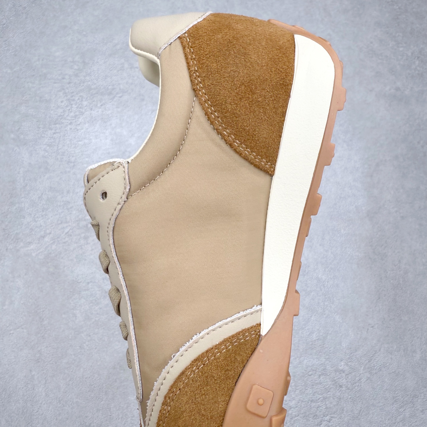 图片[7]-董洁代言 众多明星同款 新晋品牌 #潮流爆款 真美诗joypeace 小彩蛋 city walk选手 时尚单品 精美花纹刺绣 防滑棋盘厚底 德训鞋 阿甘鞋低帮生活休闲鞋 #釆用今年最流行的全手工拉帮工艺成型 反绒牛皮拼接鞋面材质 鞋身原装高密度防刮尼龙面料,极好柔软效果 德训鞋界的白月光 长时间走路和站立都不累脚 不管怎么搭配都好看 尺码：35 36 37 38 39 40-选品中心