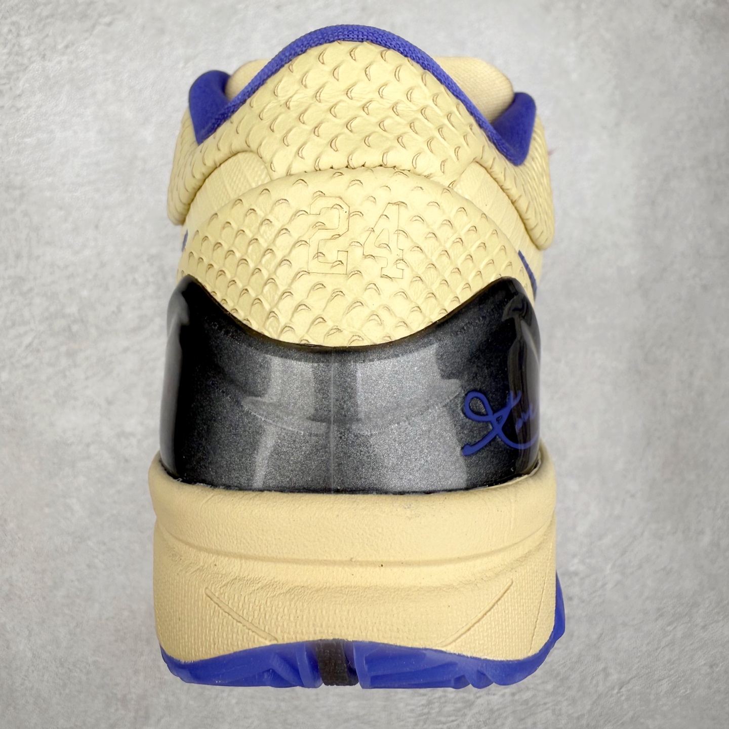 图片[8]-＃S2纯原 NK Zoom Kobe 4 科比四代 金黑紫 IM2532-701 原厂高压 Zoom Turbo气垫➕后掌EVA缓震 实战配置直接拉满 原楦纸板开发 鞋身流线型、后跟塑形 区分土肥圆 原档数据3D打印 鞋面细节匹配原版 全身鞋材卡料色独家定制 唯一正确喷漆 SWOOSH NK专利Flyknit飞线科技 给予鞋身足够抗扭矩力 真实底模最大48.5 实战利器 专供海外市场 尺码：40 40.5 41 42 42.5 43 44 44.5 45 46 47.5 48.5 （脚宽、脚胖 建议买大半码）-选品中心