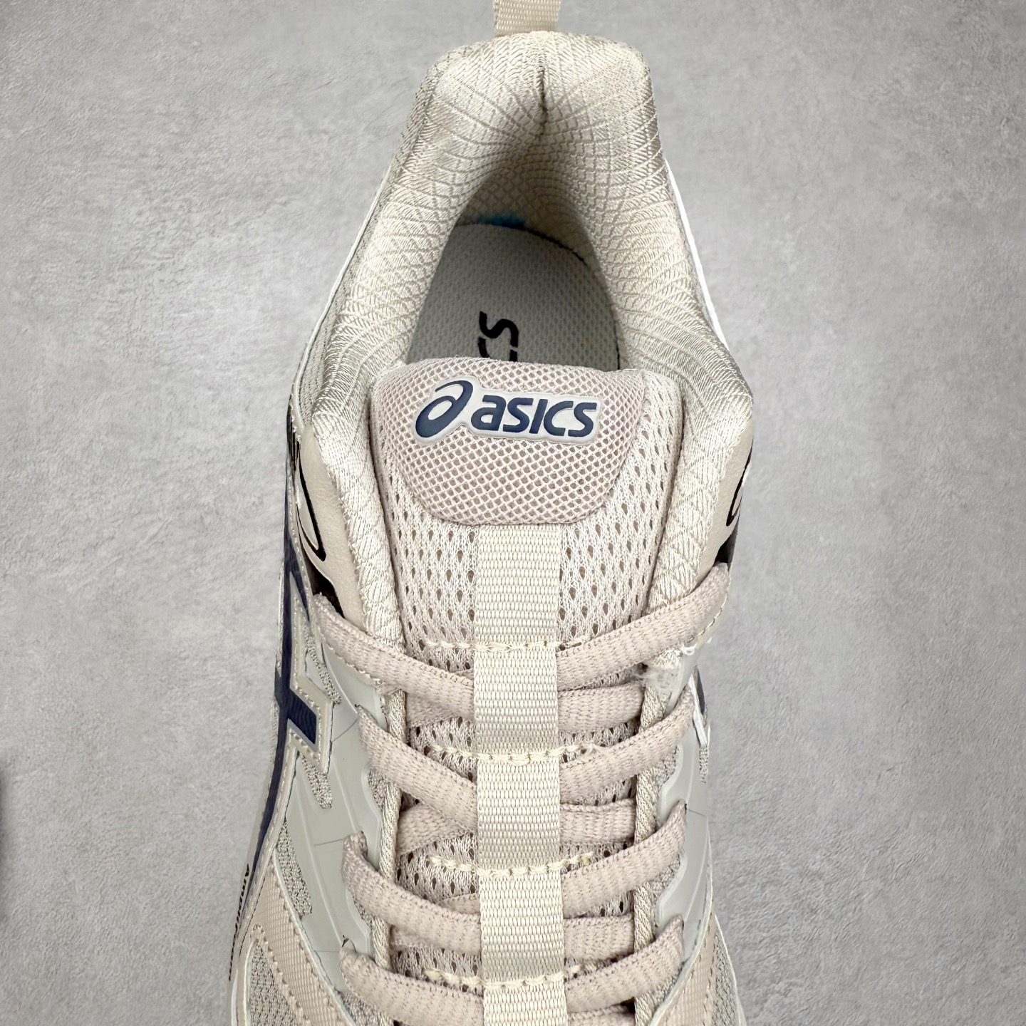 图片[5]-Asics Gel-Sonoma SE 亚瑟士溯溪鞋涉水鞋洞洞鞋 舒适日常休闲百搭防滑低帮户外徒步舒适随行跑步鞋 无界 路更远 今夏必备 颠覆认知 包裹性超强 脚感非常之舒适 侧面镂空设计 透气性极佳 让微风灌入足底 为沸腾夏日注入清爽能量防滑效果也不错 颜值与性能兼备 各平台实体疯狂种草首选 尺码：36 37.5 38 39 40 40.5 41.5 42 42.5 43.5 44 45 46-选品中心