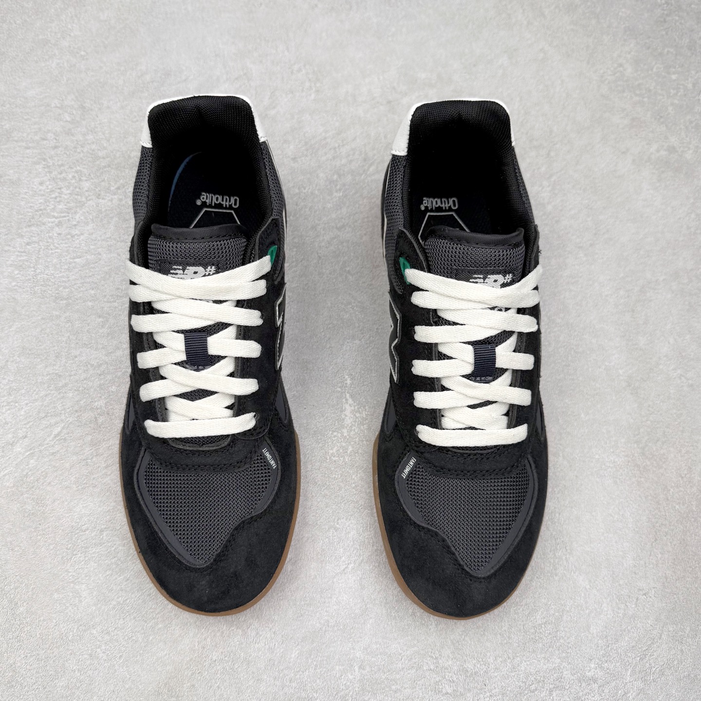 图片[2]-New Balance NB Numeric Tom Knox 600 舒适 低帮 板鞋 男女同款 实拍调校N版已经零色差零失真 百分百还原实物色彩所见即所得 不存在货不对板色差等低级问题 选购参考实物拍摄 不混卖不参货 只用心做好货严格选品 承诺混一赔十 尺码：36 36.5 37.5 38 38.5 39 40 40.5 41 42 42.5 43 44 44.5 45-选品中心