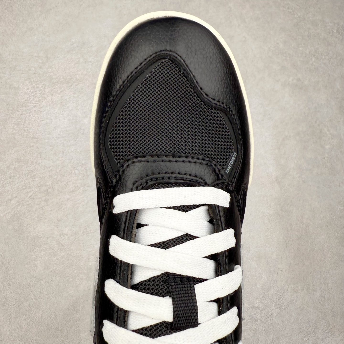 图片[4]-New Balance NB Numeric Tom Knox 600 舒适 低帮 板鞋 男女同款 实拍调校N版已经零色差零失真 百分百还原实物色彩所见即所得 不存在货不对板色差等低级问题 选购参考实物拍摄 不混卖不参货 只用心做好货严格选品 承诺混一赔十 尺码：36 36.5 37.5 38 38.5 39 40 40.5 41 42 42.5 43 44 44.5 45-选品中心