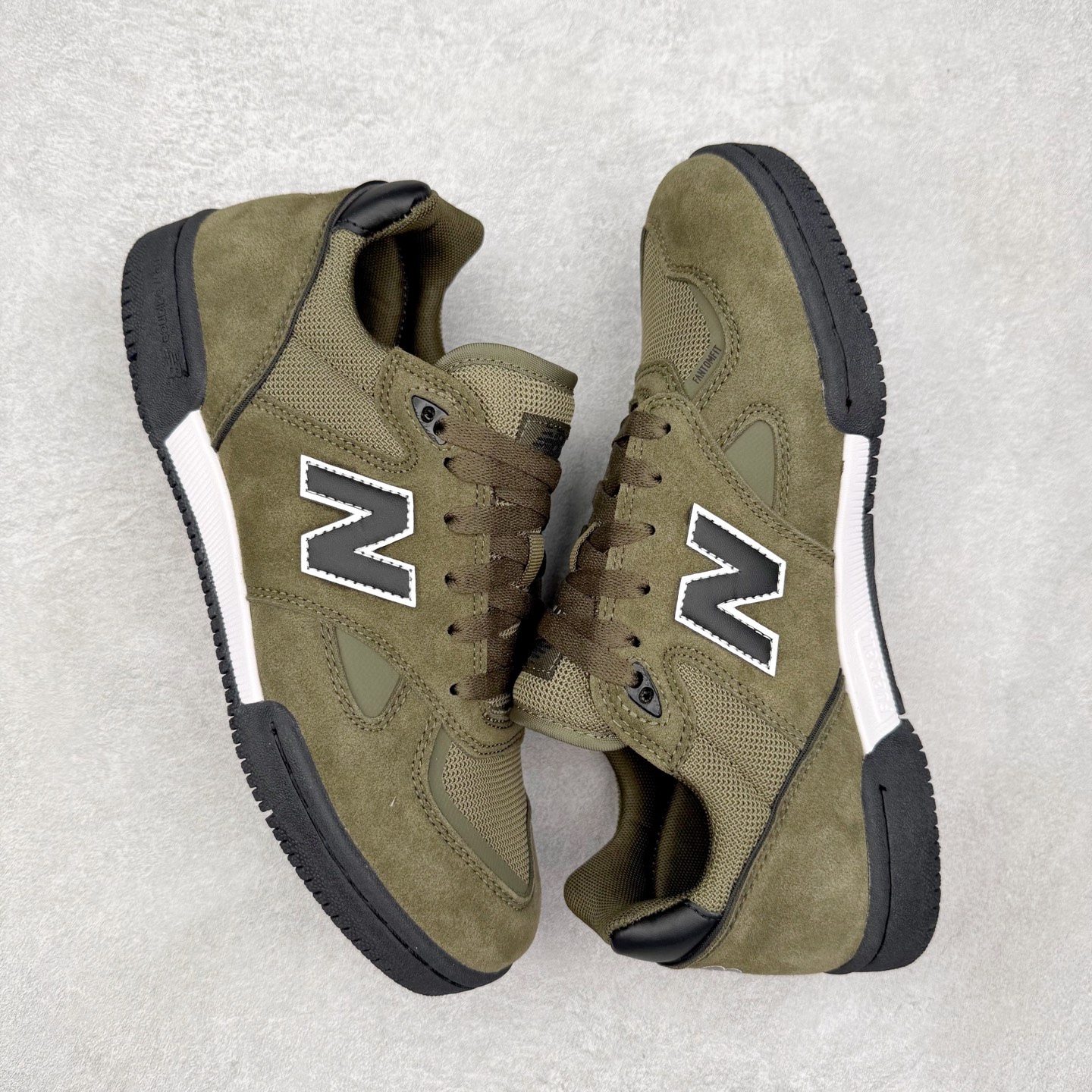 图片[3]-New Balance NB Numeric Tom Knox 600 舒适 低帮 板鞋 男女同款 实拍调校N版已经零色差零失真 百分百还原实物色彩所见即所得 不存在货不对板色差等低级问题 选购参考实物拍摄 不混卖不参货 只用心做好货严格选品 承诺混一赔十 尺码：36 36.5 37.5 38 38.5 39 40 40.5 41 42 42.5 43 44 44.5 45-选品中心