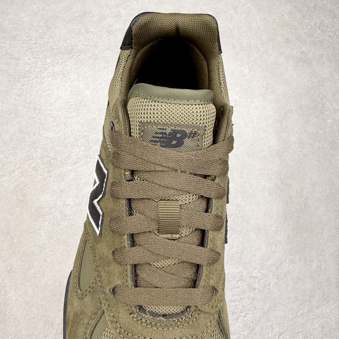 图片[5]-New Balance NB Numeric Tom Knox 600 舒适 低帮 板鞋 男女同款 实拍调校N版已经零色差零失真 百分百还原实物色彩所见即所得 不存在货不对板色差等低级问题 选购参考实物拍摄 不混卖不参货 只用心做好货严格选品 承诺混一赔十 尺码：36 36.5 37.5 38 38.5 39 40 40.5 41 42 42.5 43 44 44.5 45-选品中心