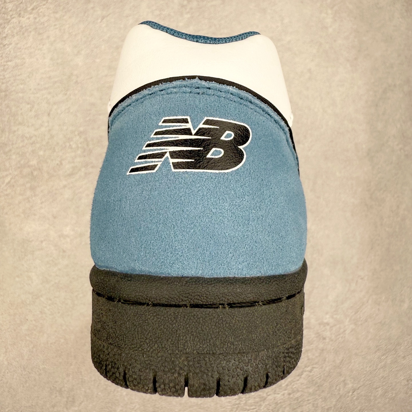 图片[8]-New Balance NB Numeric Tom Knox 600 舒适 低帮 板鞋 男女同款 实拍调校N版已经零色差零失真 百分百还原实物色彩所见即所得 不存在货不对板色差等低级问题 选购参考实物拍摄 不混卖不参货 只用心做好货严格选品 承诺混一赔十 尺码：36 36.5 37.5 38 38.5 39 40 40.5 41 42 42.5 43 44 44.5 45-选品中心