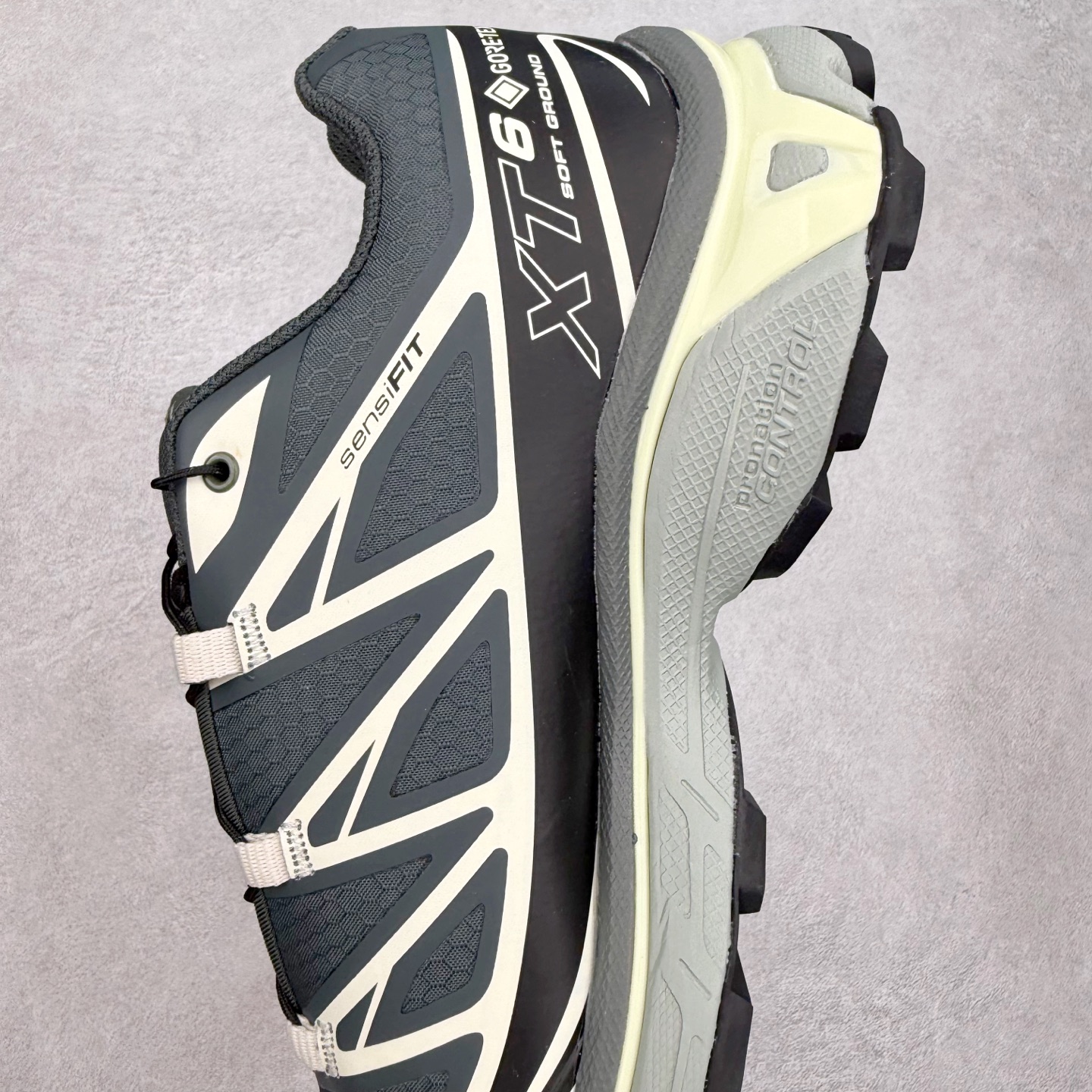 图片[7]-＃绿X/GX Salomon XT-6 萨洛蒙复古潮流户外机能登山跑鞋 纯原外贸平台特供订单 耗时半年巨作 全套原纸板楦头开发 原厂特供网布配套加持 确保原汁原味 完美呈现版型 原档数据独家私模五层组合大底 男女鞋同步官方开发至46.5 原装Ortholite轻量化鞋垫 中底布带钢印编号 原厂TPU锁扣 进口港宝加持 后跟自然饱满 还原公司包裹性 鞋面以“锯齿”状的包裹系统呈现 在基色底之下加入了各种色点缀 将公司的最新技术和时尚前卫的造型融入耐用的长跑款式中 鞋面由 TPU 薄膜制成 并焊接在高耐磨网眼上 使其既时尚又坚固 由 ACS底盘支撑 可增强稳定性和支撑力 以及由橡胶凸耳 Contragrip外底覆盖的 EVA 缓冲中底 旨在应对崎岖的地形 鞋舌上的彩色Salomon 标签、Quicklace 系统以及鞋头、鞋舌和鞋跟上的附加品牌使细节更加完美 让穿着者可以轻松驾驭户外与通勤下的任何运动生活场景 无缝鞋身户外随意纵横 颜值与脚感兼备 出街通勤 绝对非常吸睛 你值得拥有 尺码：36 36.5 37.5 38 38.5 39 40 40.5 41 42 42.5 43 44 44.5 45 46 46.5 注意：偏小1码-选品中心