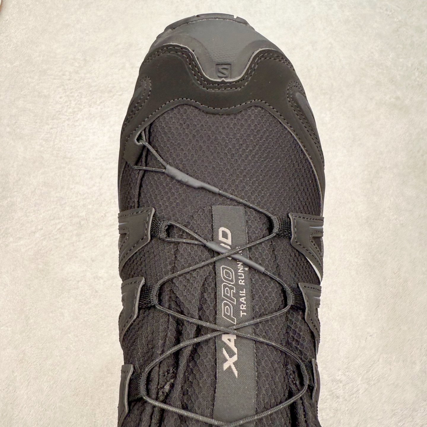 图片[4]-SALOMON XA Pro 3D ADV 萨洛蒙潮流越野机能户外功能鞋 纯原外贸平台特供订单 耗时半年巨作 全套原纸板楦头开发 原厂特供网布配套加持 确保原汁原味 完美呈现版型 原档数据独家私模五层组合大底 原装Ortholite轻量化鞋垫 中底布带钢印编号 原厂TPU锁扣 进口港宝加持 后跟自然饱满 还原公司包裹性 鞋面采用SENSIFT贴合技术 全方位贴合包裹脚型 鞋跟部鞋底牵引设计 提供强大的抓地性能 更适应野外崎岖不平的道路 其3D ADVANCED CHASSIS底盘 材料轻量大化 钉齿设计更具稳定性 防护性 鞋底易磨损区运用CONTAGRIP高耐磨材料 应对城市硬质路面长距离跑考验 尺码：36 36.5 37.5 38 38.5 39 40 40.5 41 42 42.5 43 44 44.5 45-选品中心