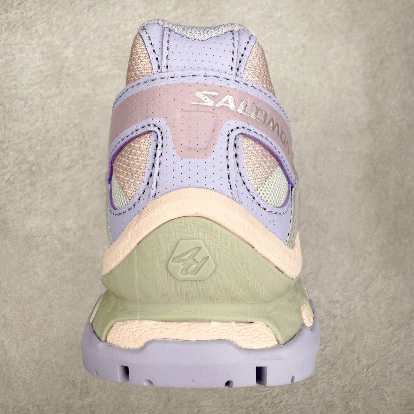 图片[8]-＃C版 Salomon XT-QUEST ADV 萨洛蒙潮流越野机能户外功能鞋 纯原外贸平台特供订单 耗时半年巨作 全套原纸板楦头开发 原厂特供网布配套加持 确保原汁原味 完美呈现版型 原档数据独家私模五层组合大底 男女鞋同步官方开发至46.5 原装Ortholite轻量化鞋垫 中底布带钢印编号 原厂TPU锁扣 进口港宝加持 后跟自然饱满 还原公司包裹性 基于 SALOMON 初代 XT 鞋身造型并搭载 4D ADVANCED CHASSIS™ 大底打造而成 为这款 XT-QUEST 带来了多项足部控制与保护等功能性 如在运动过程中控制左右晃动的过程而提高稳定性、改善长途越野过程中足中到足尖的过渡、提高感知岩石的精确度以抵抗尖锐物体对脚底的伤害以及采用动态缓冲来增强穿着舒适感 从而减轻疲劳感 使 XT-QUEST 成为一双舒适且安全的户外之履 尺码：36 36.5 37.5 38 38.5 39 40 40.5 41 42 42.5 43 44 44.5 45 46 46.5-选品中心