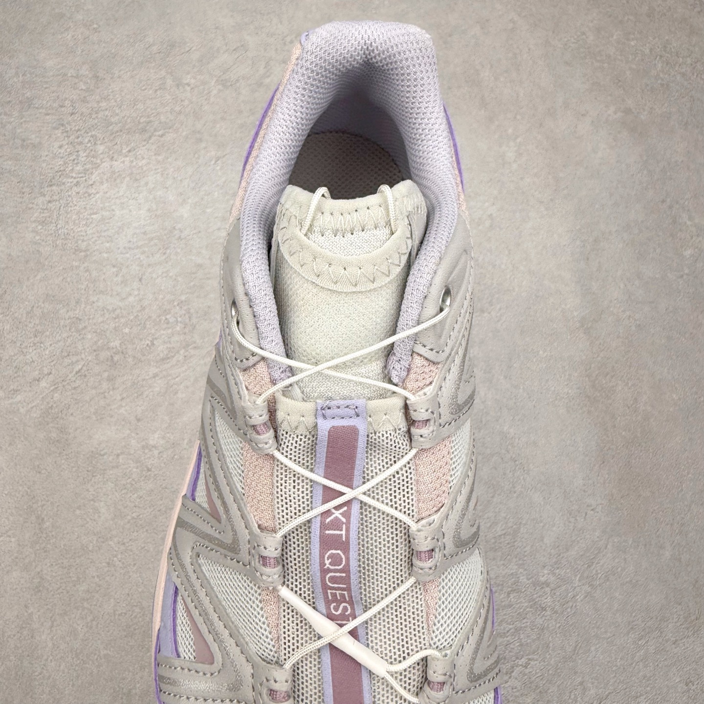 图片[5]-＃C版 Salomon XT-QUEST ADV 萨洛蒙潮流越野机能户外功能鞋 纯原外贸平台特供订单 耗时半年巨作 全套原纸板楦头开发 原厂特供网布配套加持 确保原汁原味 完美呈现版型 原档数据独家私模五层组合大底 男女鞋同步官方开发至46.5 原装Ortholite轻量化鞋垫 中底布带钢印编号 原厂TPU锁扣 进口港宝加持 后跟自然饱满 还原公司包裹性 基于 SALOMON 初代 XT 鞋身造型并搭载 4D ADVANCED CHASSIS™ 大底打造而成 为这款 XT-QUEST 带来了多项足部控制与保护等功能性 如在运动过程中控制左右晃动的过程而提高稳定性、改善长途越野过程中足中到足尖的过渡、提高感知岩石的精确度以抵抗尖锐物体对脚底的伤害以及采用动态缓冲来增强穿着舒适感 从而减轻疲劳感 使 XT-QUEST 成为一双舒适且安全的户外之履 尺码：36 36.5 37.5 38 38.5 39 40 40.5 41 42 42.5 43 44 44.5 45 46 46.5-选品中心