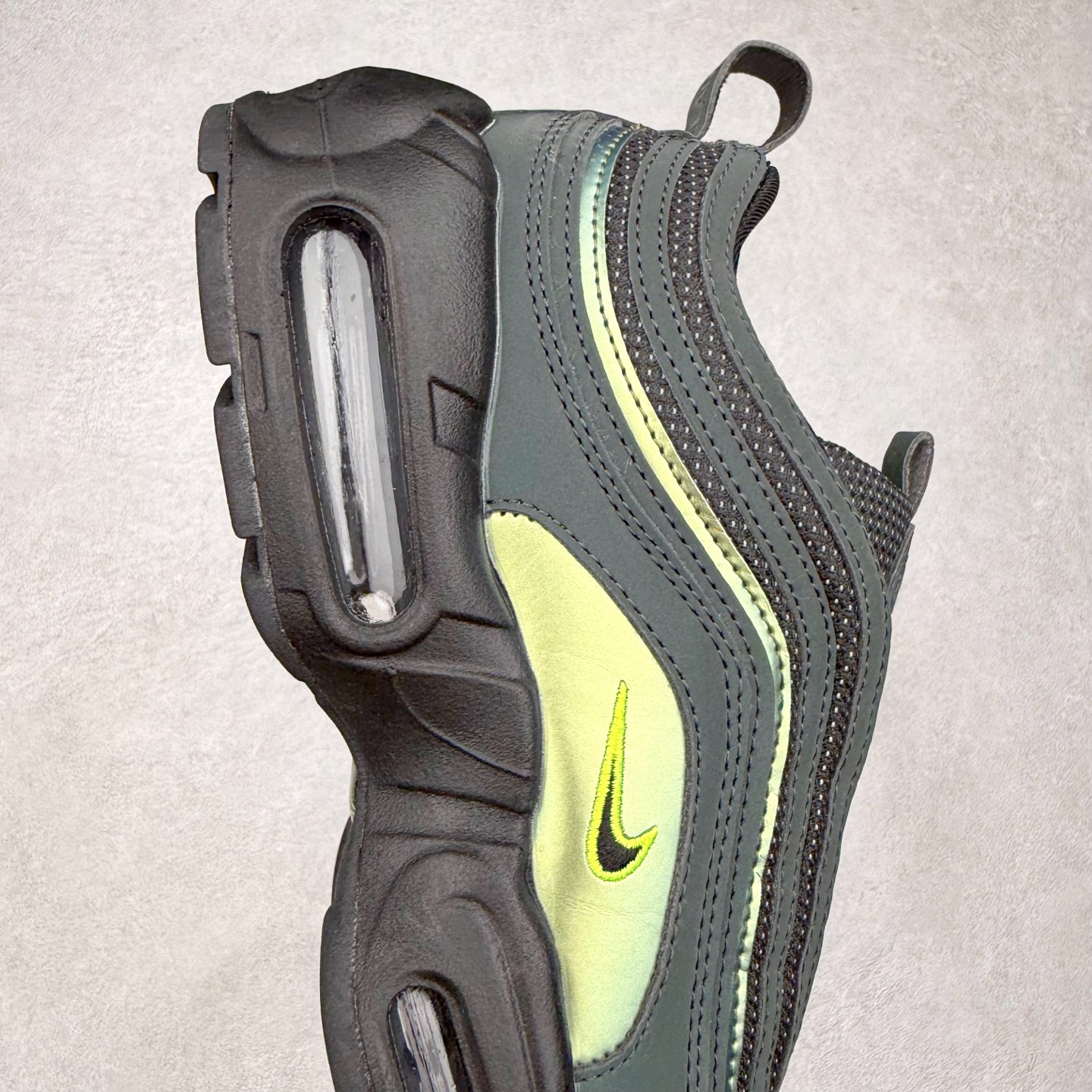 图片[6]-Division Street x NK Air Max 95/97 “Storm” PE 舒适百搭低帮气垫篮球鞋 男女同款 II1711-900 实拍调校N版已经零色差零失真 百分百还原实物色彩所见即所得 不存在货不对板色差等低级问题 选购参考实物拍摄 不混卖不参货 只用心做好货严格选品 承诺混一赔十 尺码：36 36.5 37.5 38 38.5 39 40 40.5 41 42 42.5 43 44 44.5 45-选品中心