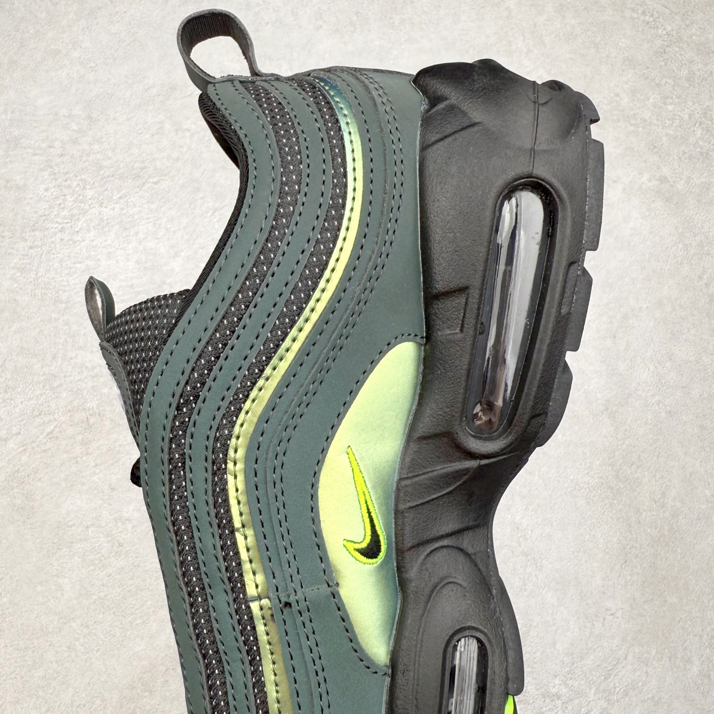 图片[7]-Division Street x NK Air Max 95/97 “Storm” PE 舒适百搭低帮气垫篮球鞋 男女同款 II1711-900 实拍调校N版已经零色差零失真 百分百还原实物色彩所见即所得 不存在货不对板色差等低级问题 选购参考实物拍摄 不混卖不参货 只用心做好货严格选品 承诺混一赔十 尺码：36 36.5 37.5 38 38.5 39 40 40.5 41 42 42.5 43 44 44.5 45-选品中心