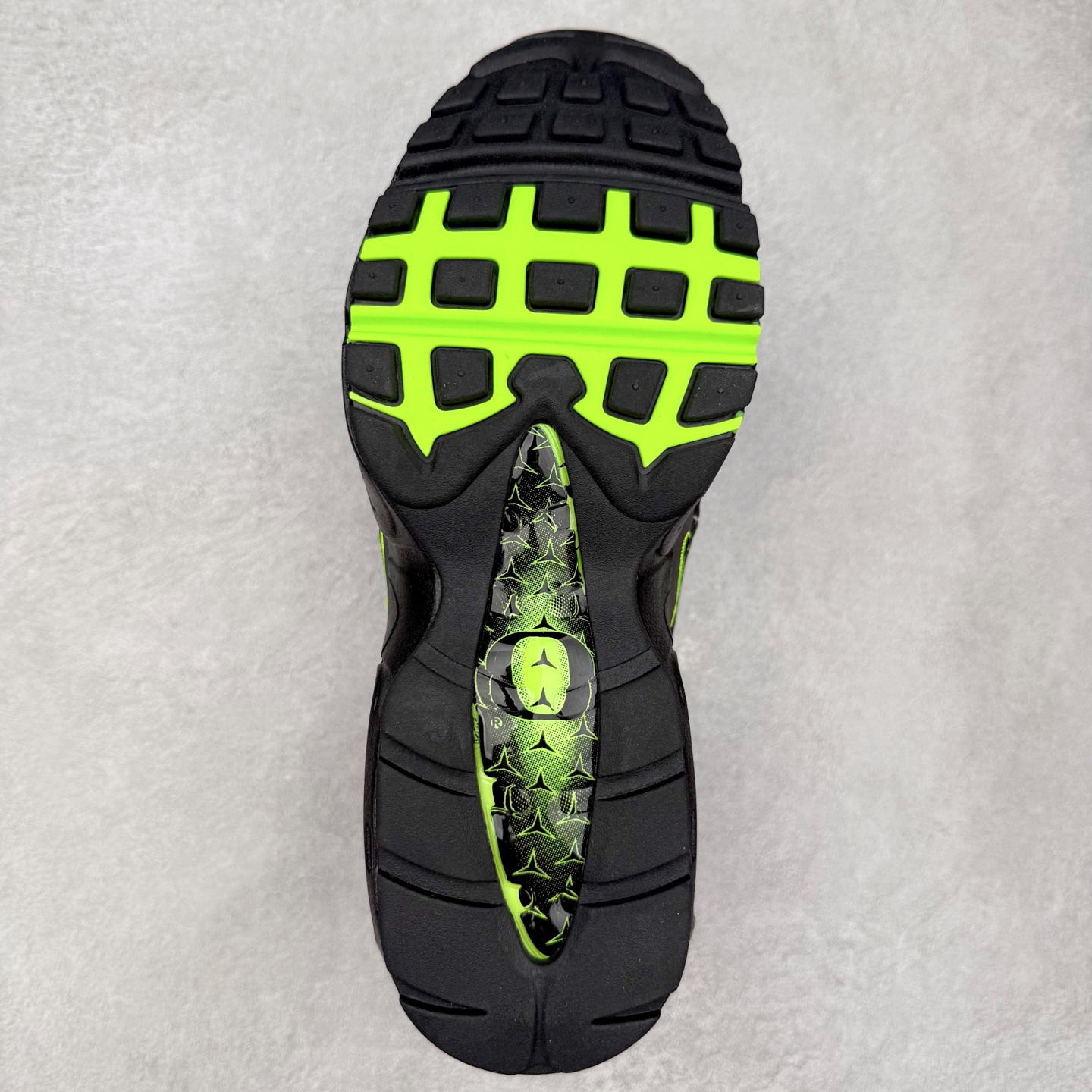 图片[9]-Division Street x NK Air Max 95/97 “Storm” PE 舒适百搭低帮气垫篮球鞋 男女同款 IM2174-001 实拍调校N版已经零色差零失真 百分百还原实物色彩所见即所得 不存在货不对板色差等低级问题 选购参考实物拍摄 不混卖不参货 只用心做好货严格选品 承诺混一赔十 尺码：36 36.5 37.5 38 38.5 39 40 40.5 41 42 42.5 43 44 44.5 45-选品中心