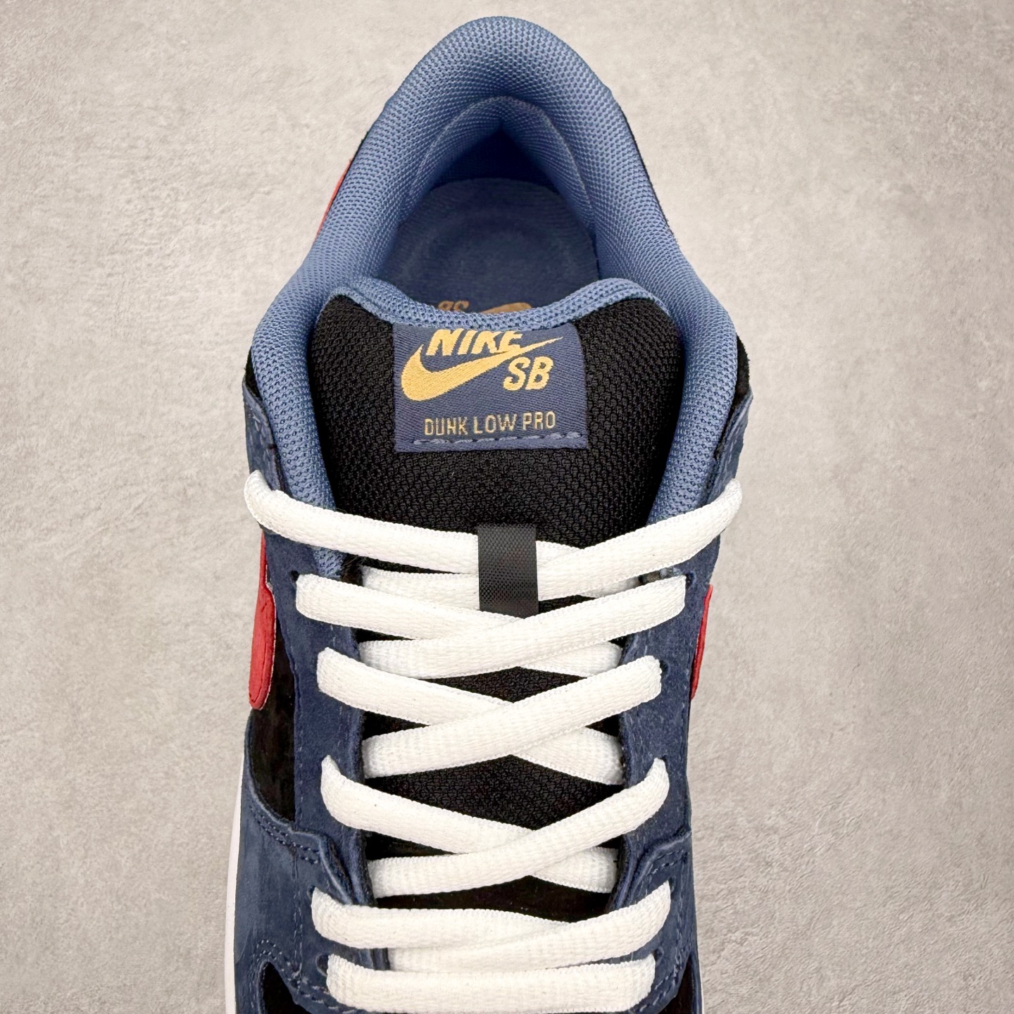 图片[5]-NK SB Dunk Low HF3063-002 极限压缩利润空间 超乎所想的高性价比 用料绝不含糊 原盒原配 正确耐磨橡胶大底 超高清洁度 全鞋零毛边皮料切割 全套原楦原模倾力打造完美版型 尺码：36 36.5 37.5 38 38.5 39 40 40.5 41 42 42.5 43 44 44.5 45 46-选品中心