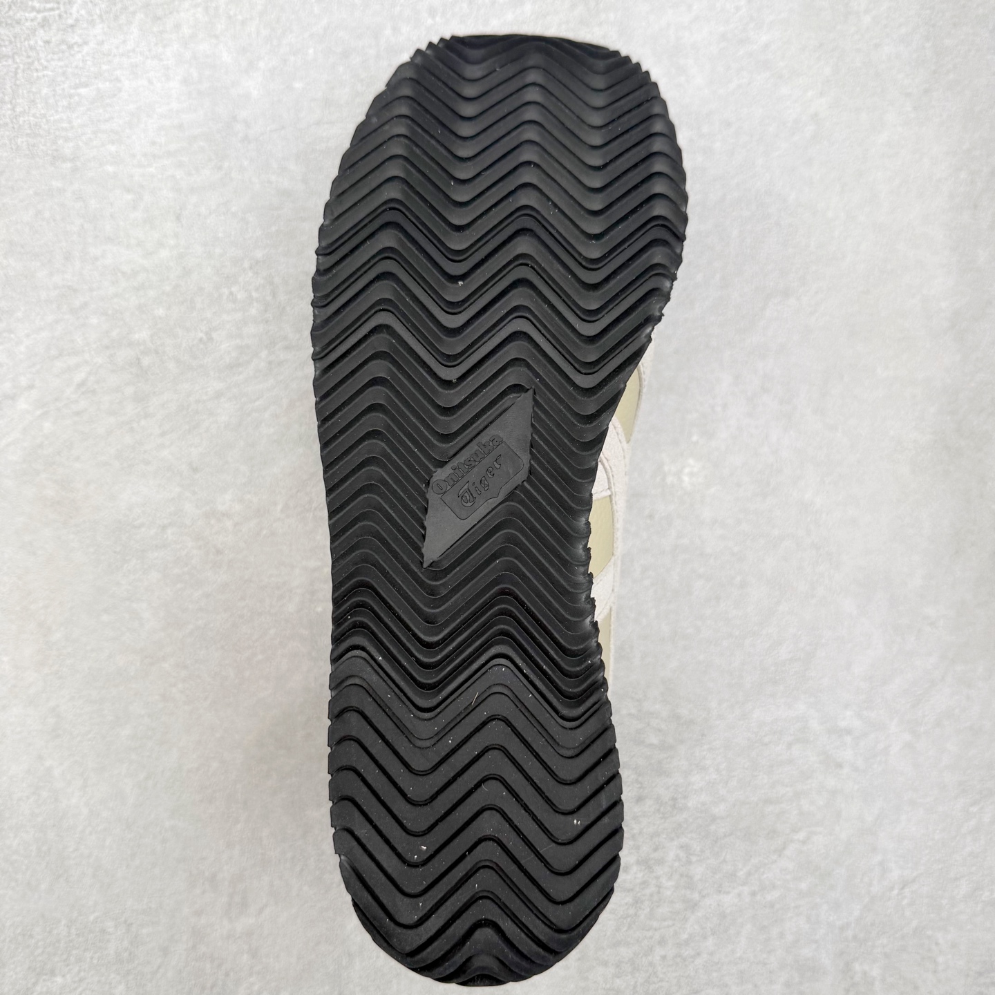 图片[9]-Asics Onitsuka Tiger EDR 78 亚瑟士鬼冢虎系列超舒适缓震复合底包跟鞋休闲运动鞋 尺码：36 37 37.5 38 39 39.5 40 40.5 41 42 42.5 43.5 44 45-选品中心