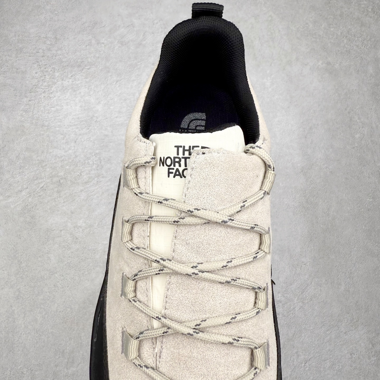 图片[5]-THE NORTH FACE GLENCLYFFE 北面格伦斯尼斯系列低帮机能户外风徒步登山运动训练鞋 舒适百搭织物低帮休闲城市通勤跑步鞋 原楦型开发纸版 采用防剐蹭复合麂皮组合模塑鞋头橡胶片鞋面材质 中底嵌入EVA缓震组合耐磨锯齿耐磨橡胶大底 尺码：37 38 38.5 39 40 40.5 41 42 42.5 43 44 44.5 45-选品中心