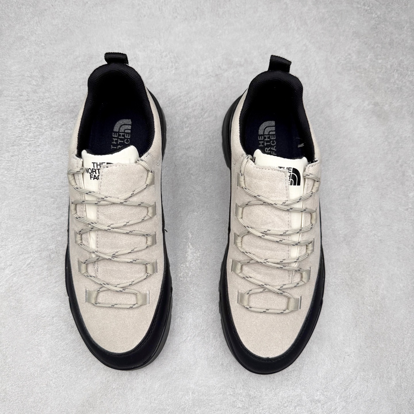 图片[2]-THE NORTH FACE GLENCLYFFE 北面格伦斯尼斯系列低帮机能户外风徒步登山运动训练鞋 舒适百搭织物低帮休闲城市通勤跑步鞋 原楦型开发纸版 采用防剐蹭复合麂皮组合模塑鞋头橡胶片鞋面材质 中底嵌入EVA缓震组合耐磨锯齿耐磨橡胶大底 尺码：37 38 38.5 39 40 40.5 41 42 42.5 43 44 44.5 45-选品中心