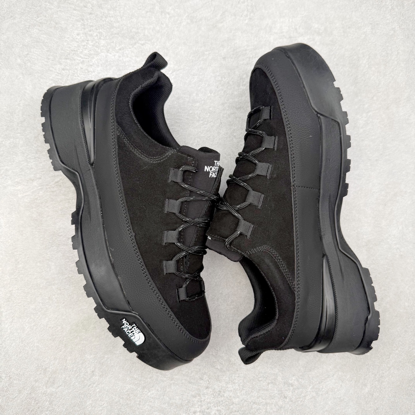 图片[3]-THE NORTH FACE GLENCLYFFE 北面格伦斯尼斯系列低帮机能户外风徒步登山运动训练鞋 舒适百搭织物低帮休闲城市通勤跑步鞋 原楦型开发纸版 采用防剐蹭复合麂皮组合模塑鞋头橡胶片鞋面材质 中底嵌入EVA缓震组合耐磨锯齿耐磨橡胶大底 尺码：37 38 38.5 39 40 40.5 41 42 42.5 43 44 44.5 45-选品中心