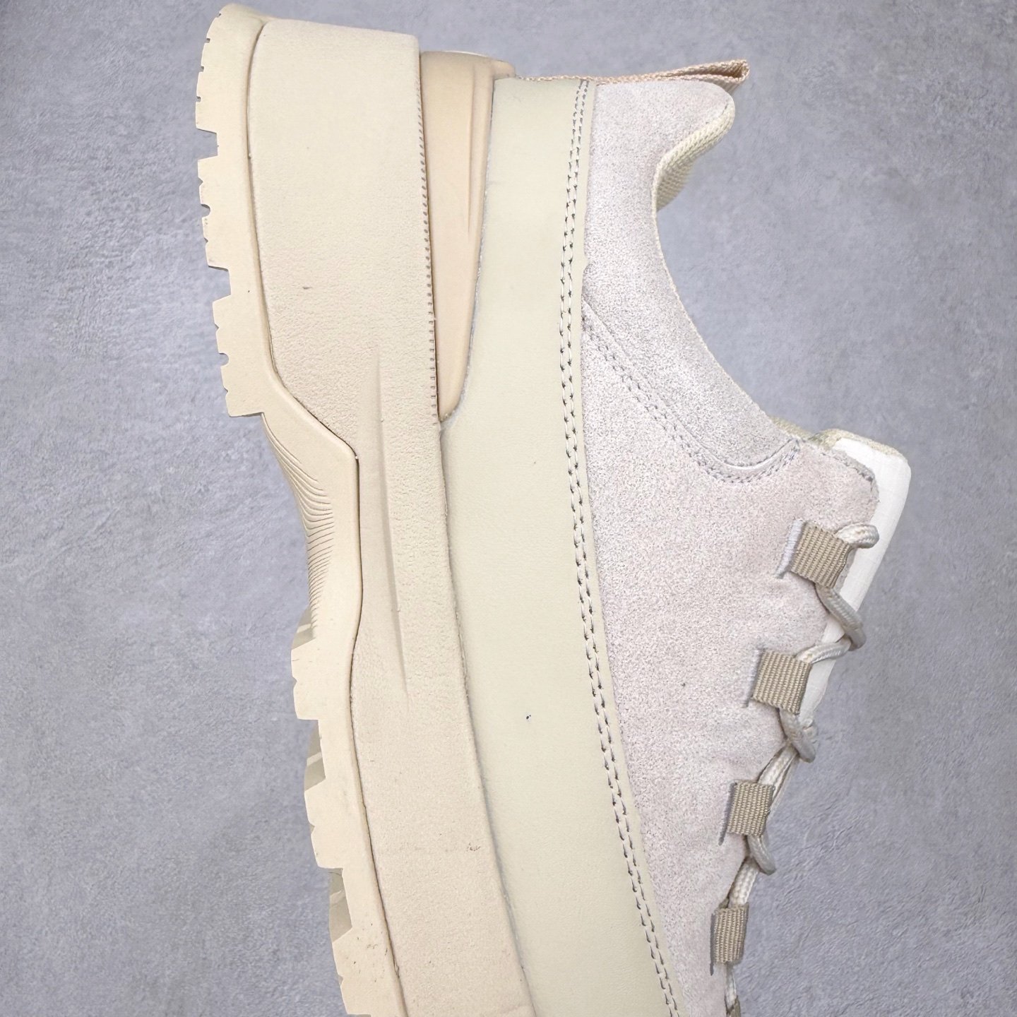 图片[6]-THE NORTH FACE GLENCLYFFE 北面格伦斯尼斯系列低帮机能户外风徒步登山运动训练鞋 舒适百搭织物低帮休闲城市通勤跑步鞋 原楦型开发纸版 采用防剐蹭复合麂皮组合模塑鞋头橡胶片鞋面材质 中底嵌入EVA缓震组合耐磨锯齿耐磨橡胶大底 尺码：37 38 38.5 39 40 40.5 41 42 42.5 43 44 44.5 45-选品中心