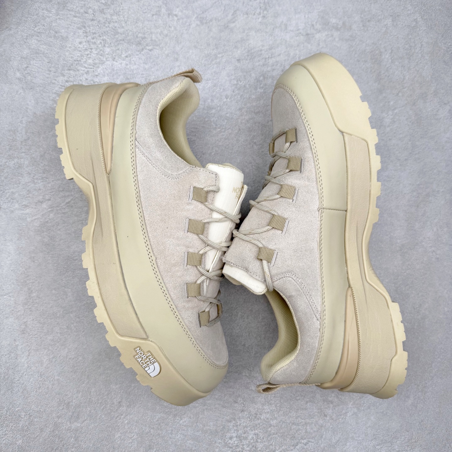 图片[3]-THE NORTH FACE GLENCLYFFE 北面格伦斯尼斯系列低帮机能户外风徒步登山运动训练鞋 舒适百搭织物低帮休闲城市通勤跑步鞋 原楦型开发纸版 采用防剐蹭复合麂皮组合模塑鞋头橡胶片鞋面材质 中底嵌入EVA缓震组合耐磨锯齿耐磨橡胶大底 尺码：37 38 38.5 39 40 40.5 41 42 42.5 43 44 44.5 45-选品中心