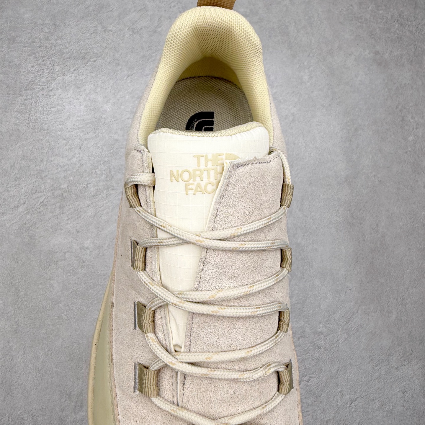 图片[5]-THE NORTH FACE GLENCLYFFE 北面格伦斯尼斯系列低帮机能户外风徒步登山运动训练鞋 舒适百搭织物低帮休闲城市通勤跑步鞋 原楦型开发纸版 采用防剐蹭复合麂皮组合模塑鞋头橡胶片鞋面材质 中底嵌入EVA缓震组合耐磨锯齿耐磨橡胶大底 尺码：37 38 38.5 39 40 40.5 41 42 42.5 43 44 44.5 45-选品中心