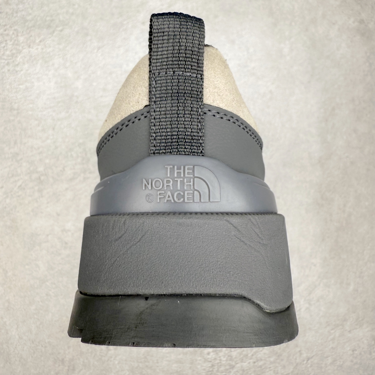 图片[8]-THE NORTH FACE GLENCLYFFE 北面格伦斯尼斯系列低帮机能户外风徒步登山运动训练鞋 舒适百搭织物低帮休闲城市通勤跑步鞋 原楦型开发纸版 采用防剐蹭复合麂皮组合模塑鞋头橡胶片鞋面材质 中底嵌入EVA缓震组合耐磨锯齿耐磨橡胶大底 尺码：37 38 38.5 39 40 40.5 41 42 42.5 43 44 44.5 45-选品中心