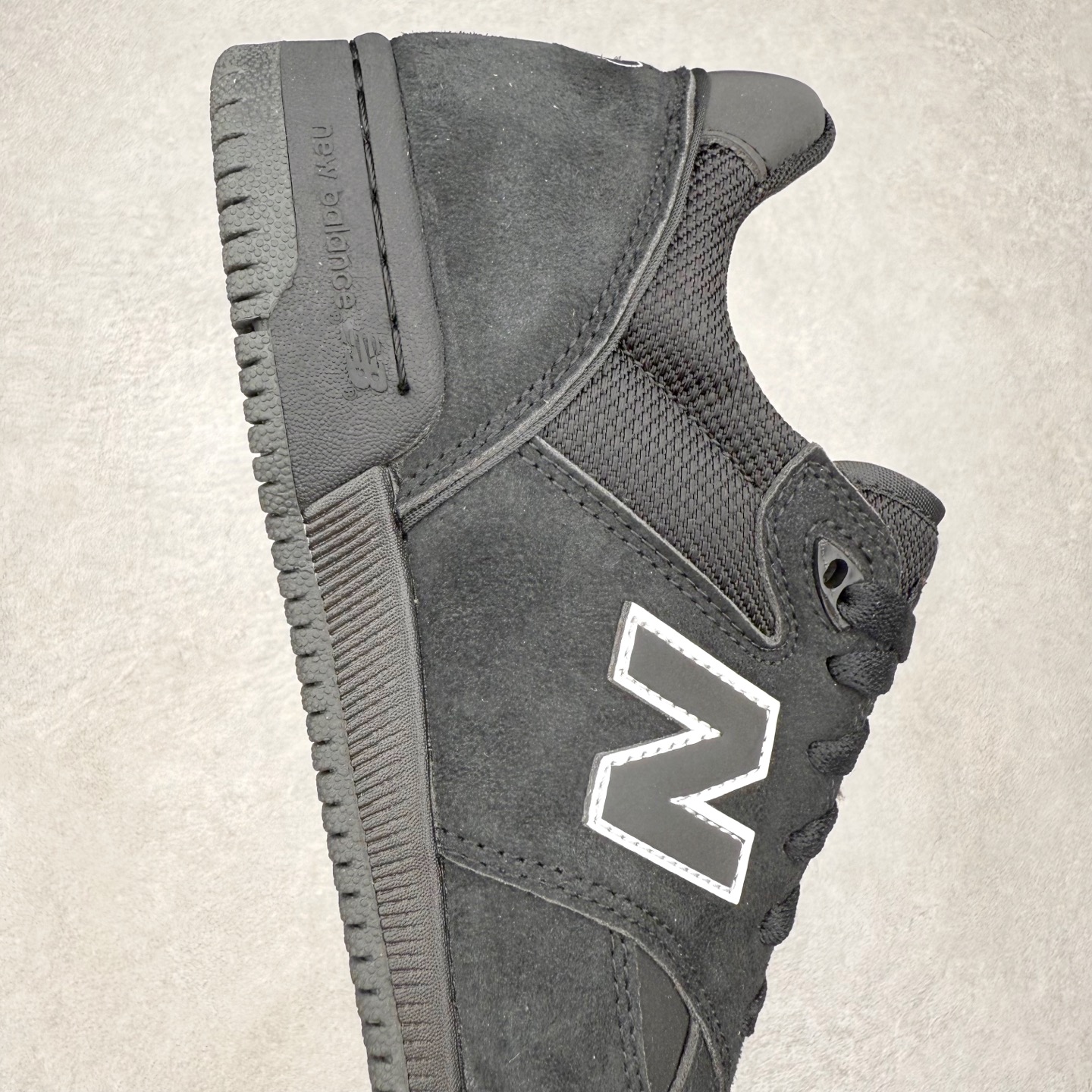 图片[6]-New Balance NB Numeric Tom Knox 600 舒适 低帮 板鞋 男女同款 实拍调校N版已经零色差零失真 百分百还原实物色彩所见即所得 不存在货不对板色差等低级问题 选购参考实物拍摄 不混卖不参货 只用心做好货严格选品 承诺混一赔十 尺码：36 36.5 37.5 38 38.5 39 40 40.5 41 42 42.5 43 44 44.5 45-选品中心