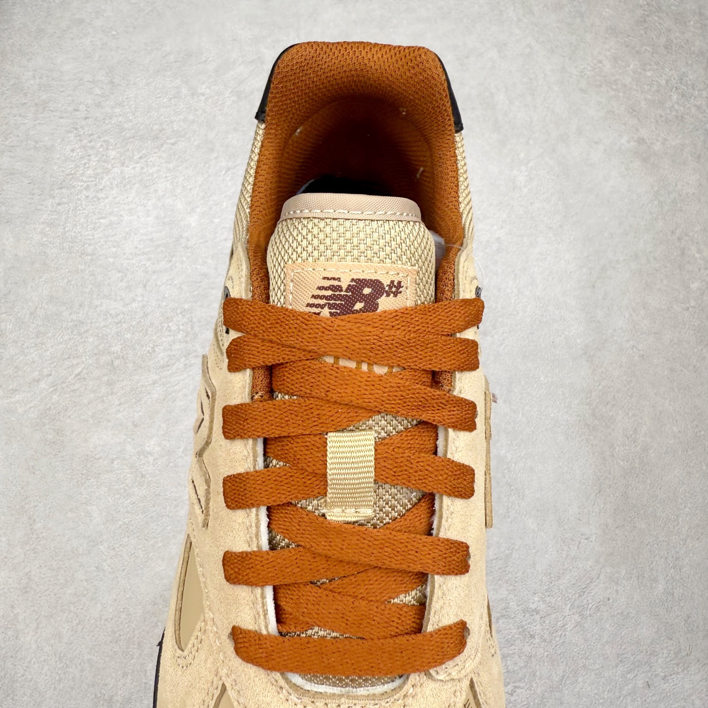 图片[5]-New Balance NB Numeric Tom Knox 600 舒适 低帮 板鞋 男女同款 实拍调校N版已经零色差零失真 百分百还原实物色彩所见即所得 不存在货不对板色差等低级问题 选购参考实物拍摄 不混卖不参货 只用心做好货严格选品 承诺混一赔十 尺码：36 36.5 37.5 38 38.5 39 40 40.5 41 42 42.5 43 44 44.5 45-选品中心