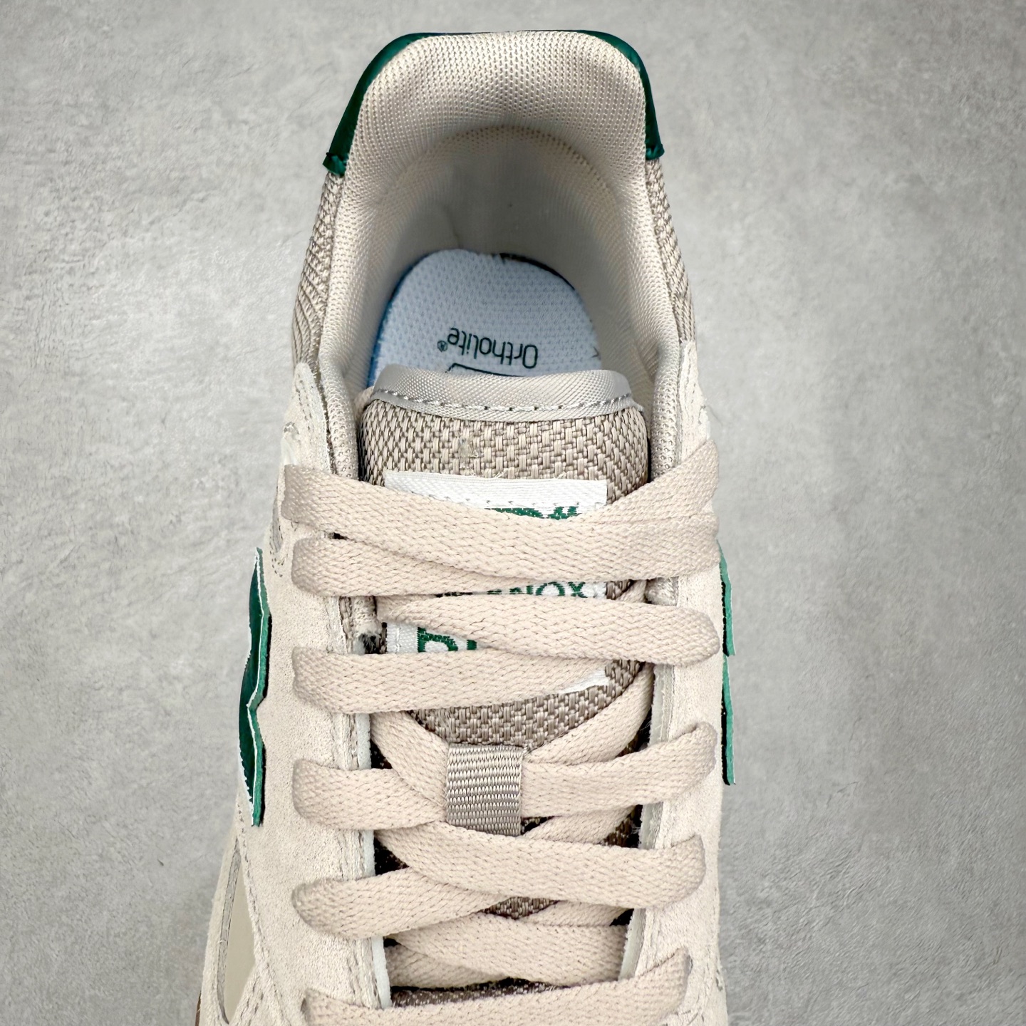 图片[5]-New Balance NB Numeric Tom Knox 600 舒适 低帮 板鞋 男女同款 实拍调校N版已经零色差零失真 百分百还原实物色彩所见即所得 不存在货不对板色差等低级问题 选购参考实物拍摄 不混卖不参货 只用心做好货严格选品 承诺混一赔十 尺码：36 36.5 37.5 38 38.5 39 40 40.5 41 42 42.5 43 44 44.5 45-选品中心