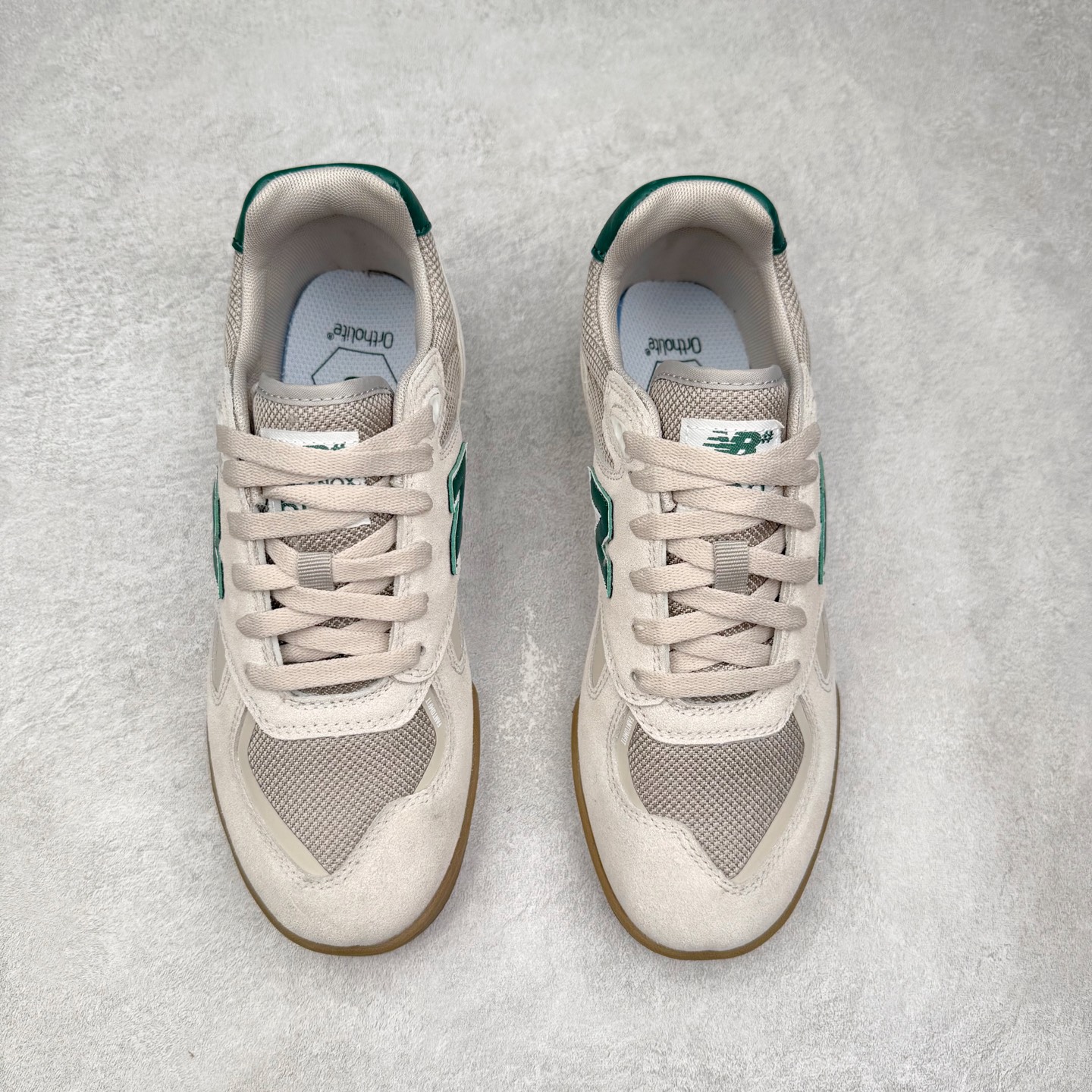 图片[2]-New Balance NB Numeric Tom Knox 600 舒适 低帮 板鞋 男女同款 实拍调校N版已经零色差零失真 百分百还原实物色彩所见即所得 不存在货不对板色差等低级问题 选购参考实物拍摄 不混卖不参货 只用心做好货严格选品 承诺混一赔十 尺码：36 36.5 37.5 38 38.5 39 40 40.5 41 42 42.5 43 44 44.5 45-选品中心