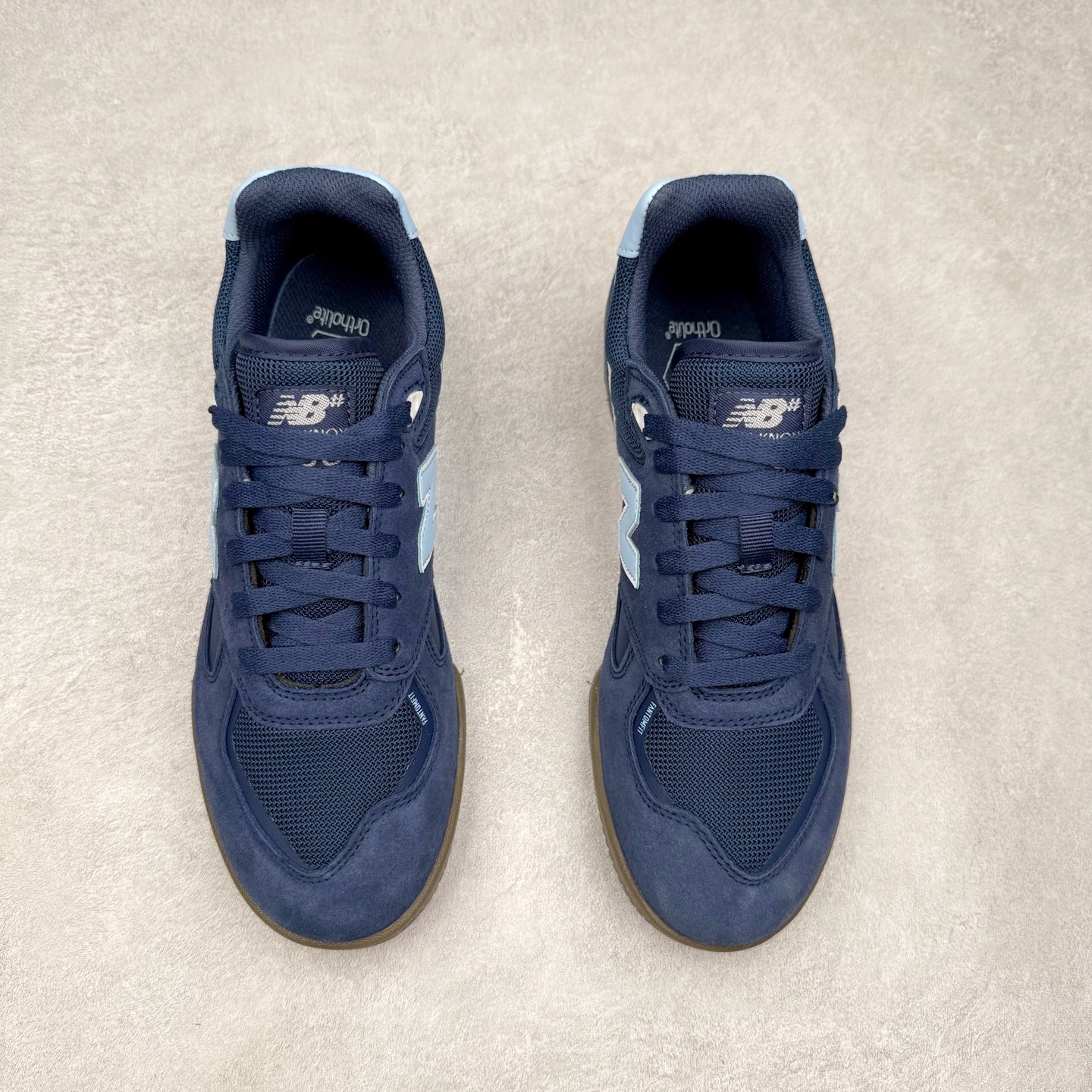 图片[2]-New Balance NB Numeric Tom Knox 600 舒适 低帮 板鞋 男女同款 实拍调校N版已经零色差零失真 百分百还原实物色彩所见即所得 不存在货不对板色差等低级问题 选购参考实物拍摄 不混卖不参货 只用心做好货严格选品 承诺混一赔十 尺码：36 36.5 37.5 38 38.5 39 40 40.5 41 42 42.5 43 44 44.5 45-选品中心