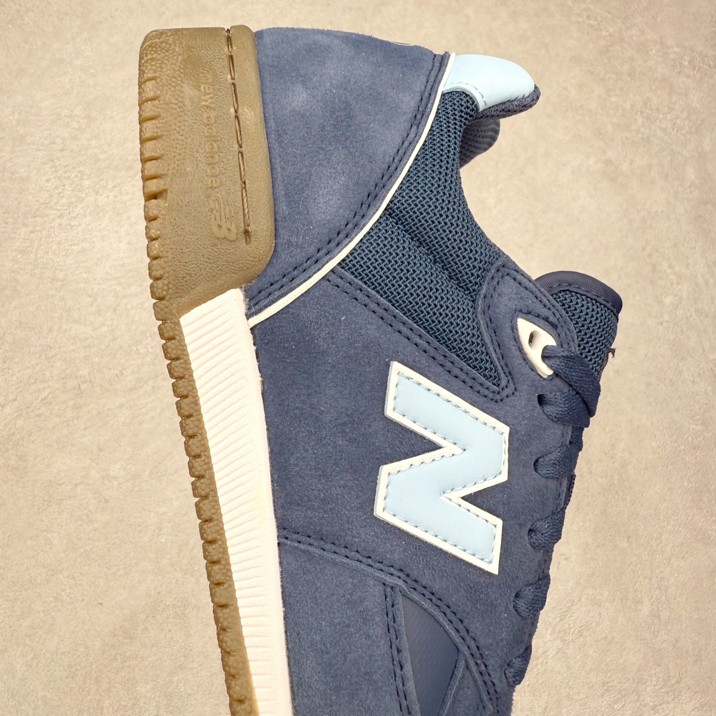 图片[6]-New Balance NB Numeric Tom Knox 600 舒适 低帮 板鞋 男女同款 实拍调校N版已经零色差零失真 百分百还原实物色彩所见即所得 不存在货不对板色差等低级问题 选购参考实物拍摄 不混卖不参货 只用心做好货严格选品 承诺混一赔十 尺码：36 36.5 37.5 38 38.5 39 40 40.5 41 42 42.5 43 44 44.5 45-选品中心