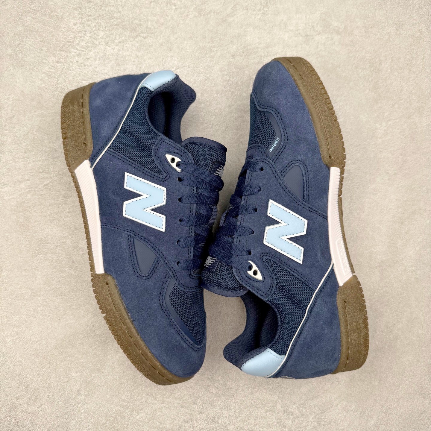 图片[3]-New Balance NB Numeric Tom Knox 600 舒适 低帮 板鞋 男女同款 实拍调校N版已经零色差零失真 百分百还原实物色彩所见即所得 不存在货不对板色差等低级问题 选购参考实物拍摄 不混卖不参货 只用心做好货严格选品 承诺混一赔十 尺码：36 36.5 37.5 38 38.5 39 40 40.5 41 42 42.5 43 44 44.5 45-选品中心