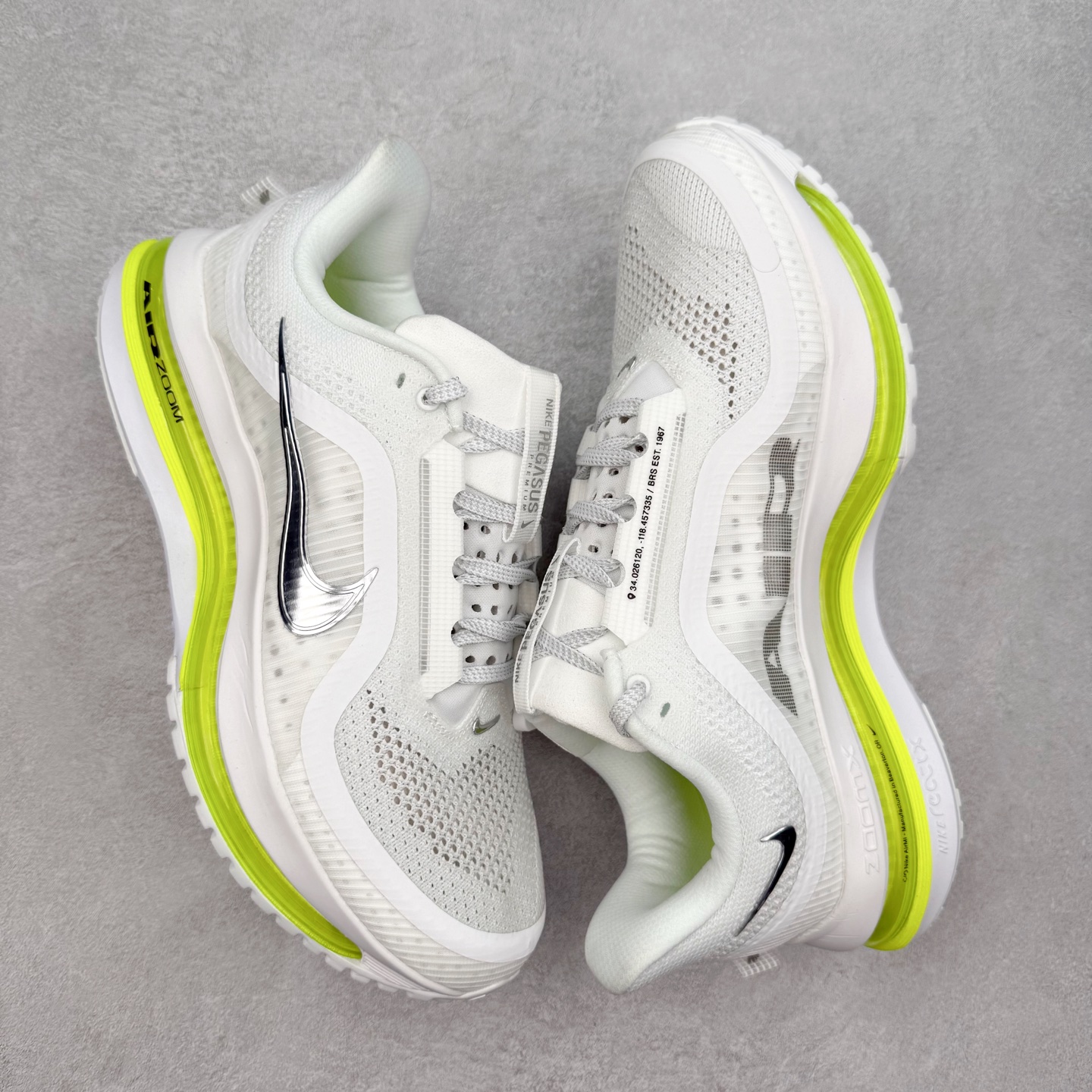 图片[3]-＃纯原 NK Pegasus Premium 飞马全掌气垫跑步运动鞋 HQ2592-100 气垫的究极进化 NIKE 2025S 新王炸 • 在特有Air科技加持下，耐克带来全新Pegasus Premium。这款跑鞋在传承耐克飞马（Pegasus）系列标志性的缓震功能的同时，将首次搭载耐克的塑型可视化Air Zoom气垫单元。• 塑型Air Zoom气垫单元贴合脚部的自然轮廓，帮助跑者在从后跟到脚趾的过渡中能够有效传递力量，带来一种前所未有的轻盈、顺畅回馈体验。中底采用ZoomX泡绵，后跟则使用ReactX泡绵，为跑者提供稳定流畅的推进感。• 塑型可视化Air Zoom气垫单元和精心配置的泡绵组合，让Pegasus Premium成为耐克飞马系列中颇具能量回馈的鞋款。• 全新Pegasus Premium不仅展示了耐克势头强劲的创新周期，证明了其特有的Air科技的强大实力，更体现了耐克倾听和服务运动员的能力。尺码：36 36.5 37.5 38 38.5 39 40 40.5 41 42 42.5 43 44 44.5 45-选品中心