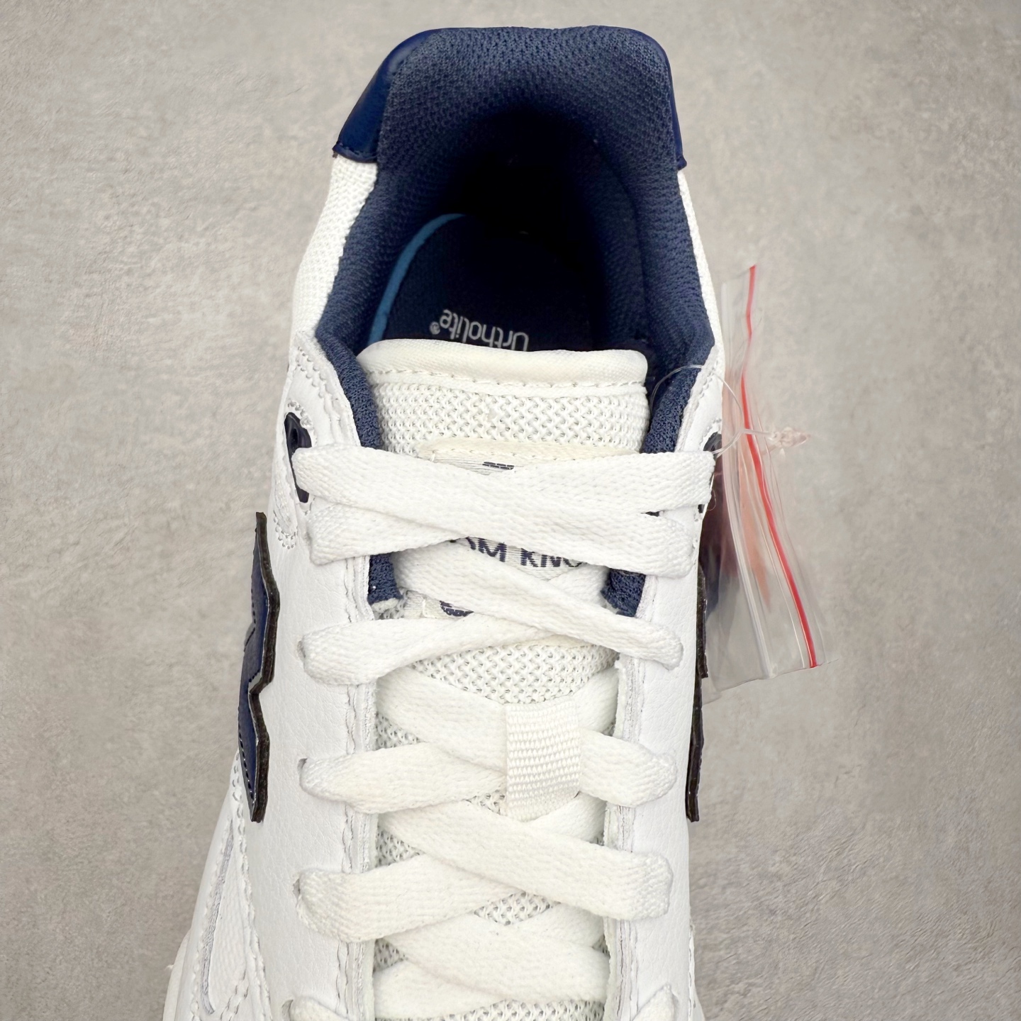 图片[5]-New Balance NB Numeric Tom Knox 600 舒适 低帮 板鞋 男女同款 实拍调校N版已经零色差零失真 百分百还原实物色彩所见即所得 不存在货不对板色差等低级问题 选购参考实物拍摄 不混卖不参货 只用心做好货严格选品 承诺混一赔十 尺码：36 36.5 37.5 38 38.5 39 40 40.5 41 42 42.5 43 44 44.5 45-选品中心