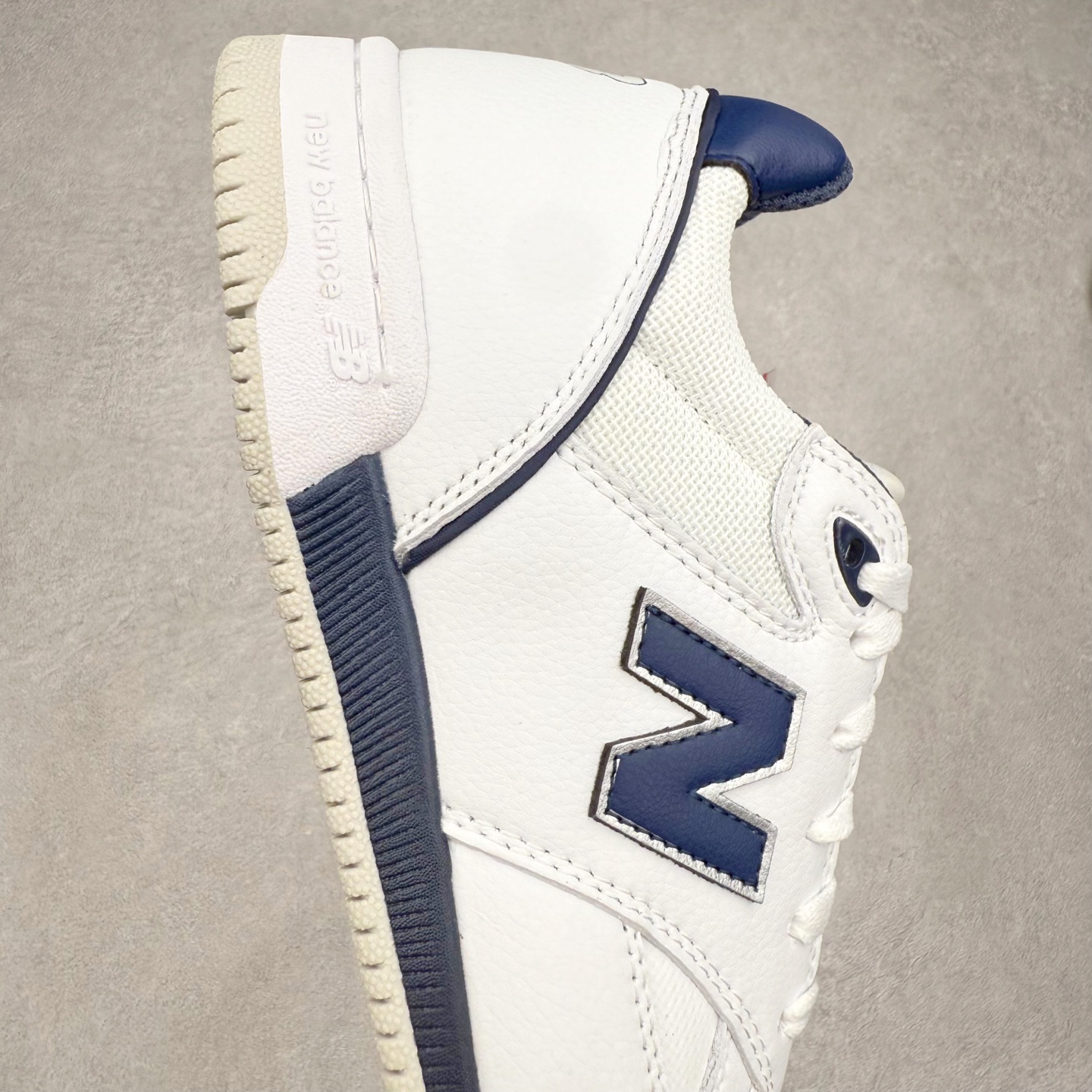 图片[6]-New Balance NB Numeric Tom Knox 600 舒适 低帮 板鞋 男女同款 实拍调校N版已经零色差零失真 百分百还原实物色彩所见即所得 不存在货不对板色差等低级问题 选购参考实物拍摄 不混卖不参货 只用心做好货严格选品 承诺混一赔十 尺码：36 36.5 37.5 38 38.5 39 40 40.5 41 42 42.5 43 44 44.5 45-选品中心