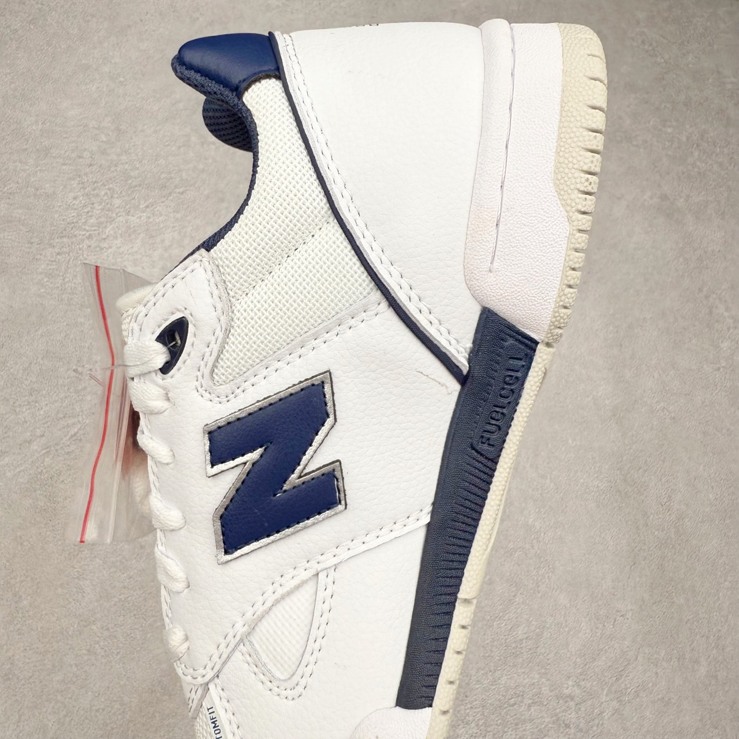 图片[7]-New Balance NB Numeric Tom Knox 600 舒适 低帮 板鞋 男女同款 实拍调校N版已经零色差零失真 百分百还原实物色彩所见即所得 不存在货不对板色差等低级问题 选购参考实物拍摄 不混卖不参货 只用心做好货严格选品 承诺混一赔十 尺码：36 36.5 37.5 38 38.5 39 40 40.5 41 42 42.5 43 44 44.5 45-选品中心