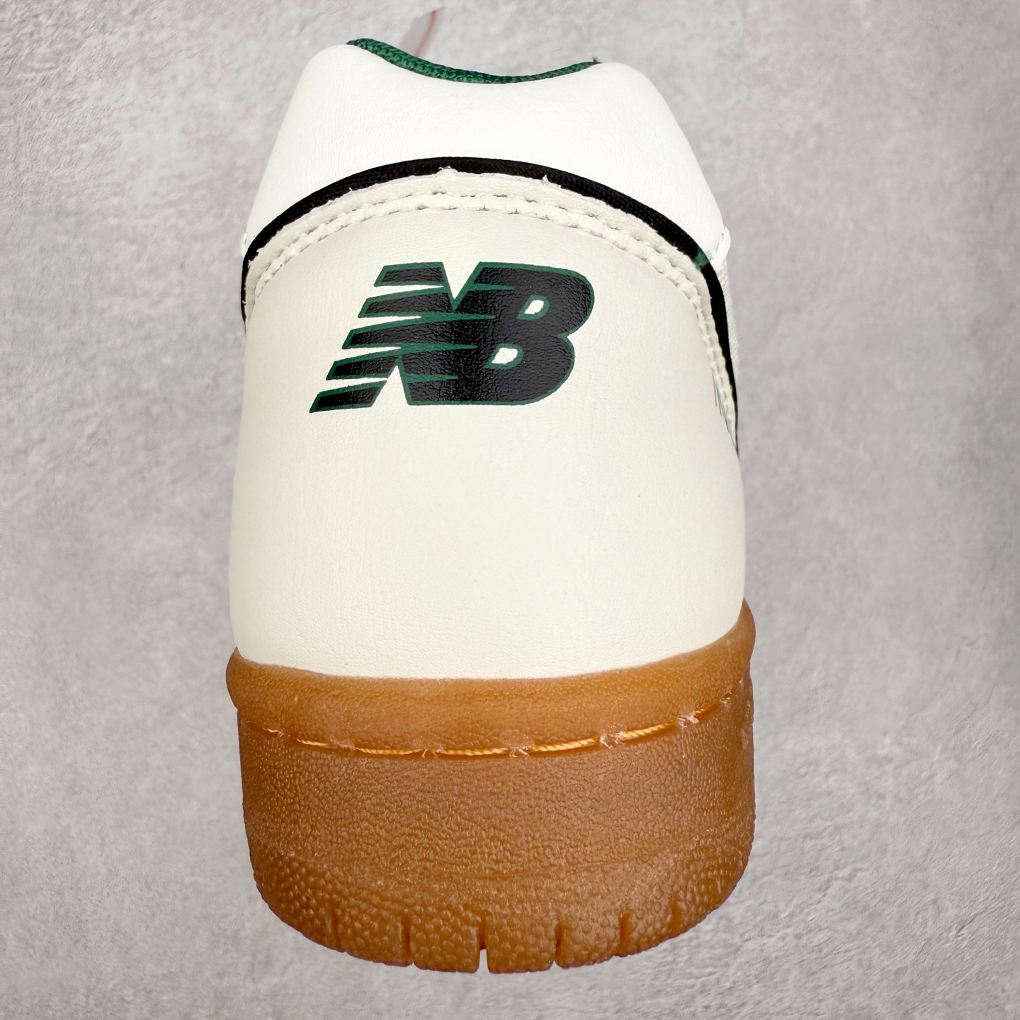 图片[8]-New Balance NB Numeric Tom Knox 600 舒适 低帮 板鞋 男女同款 实拍调校N版已经零色差零失真 百分百还原实物色彩所见即所得 不存在货不对板色差等低级问题 选购参考实物拍摄 不混卖不参货 只用心做好货严格选品 承诺混一赔十 尺码：36 36.5 37.5 38 38.5 39 40 40.5 41 42 42.5 43 44 44.5 45-选品中心