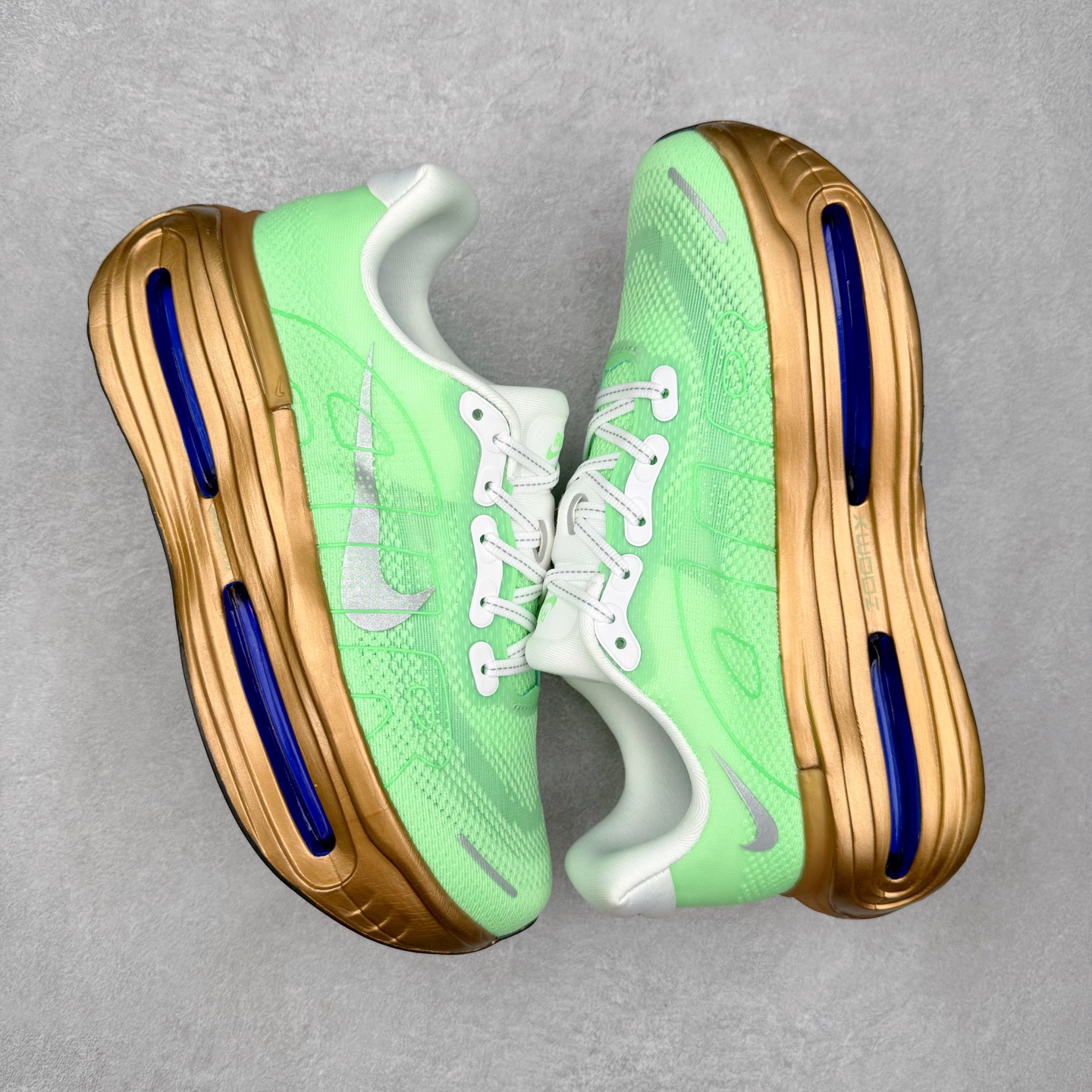 图片[3]-NK Vomero Premium 时尚舒适 网布防滑耐磨 低帮跑步鞋 HQ2050-307 实拍调校N版已经零色差零失真 百分百还原实物色彩所见即所得 不存在货不对板色差等低级问题 选购参考实物拍摄 不混卖不参货 只用心做好货严格选品 承诺混一赔十 尺码：36 36.5 37.5 38 38.5 39 40 40.5 41 42 42.5 43 44 44.5 45-选品中心