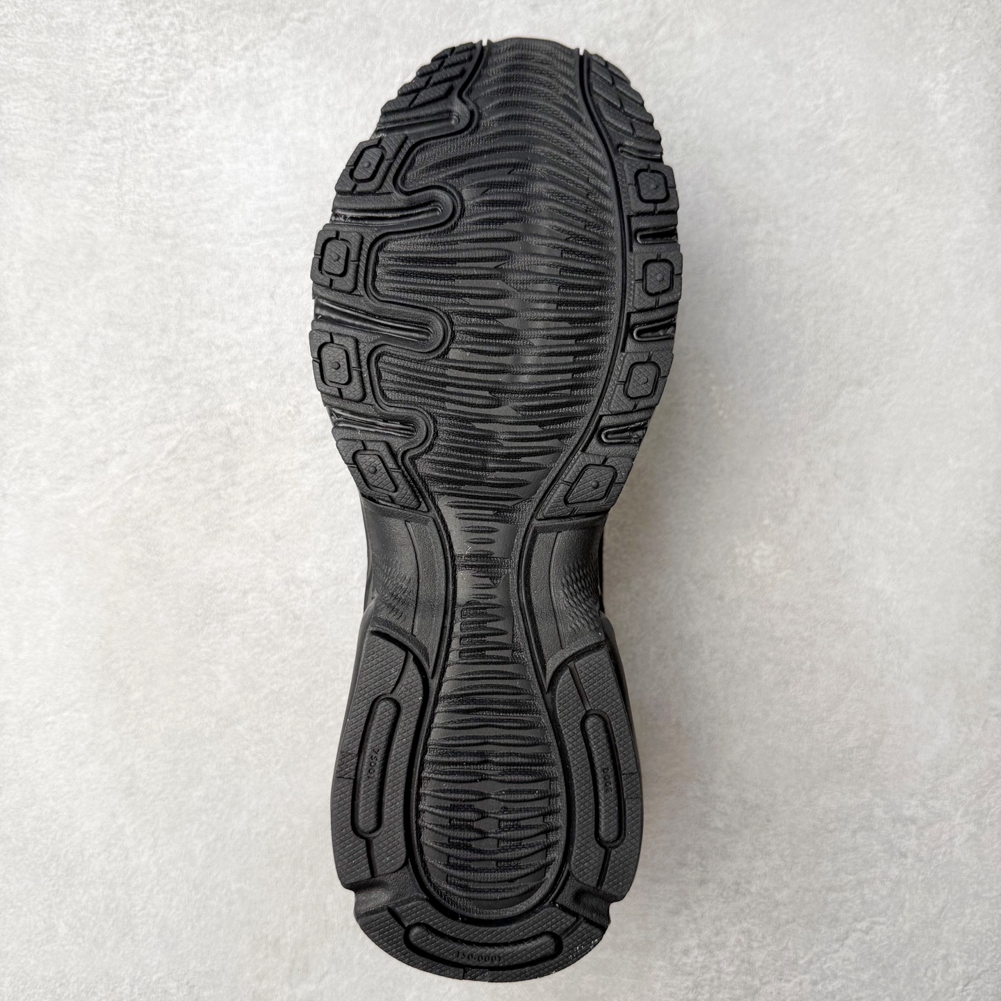 图片[9]-NK Air Max Fire 柔软舒适低帮生活休闲气垫鞋 男女同款 实拍调校N版已经零色差零失真 百分百还原实物色彩所见即所得 不存在货不对板色差等低级问题 选购参考实物拍摄 不混卖不参货 只用心做好货严格选品 承诺混一赔十 尺码：36 36.5 37.5 38 38.5 39 40 40.5 41 42 42.5 43 44 44.5 45-选品中心