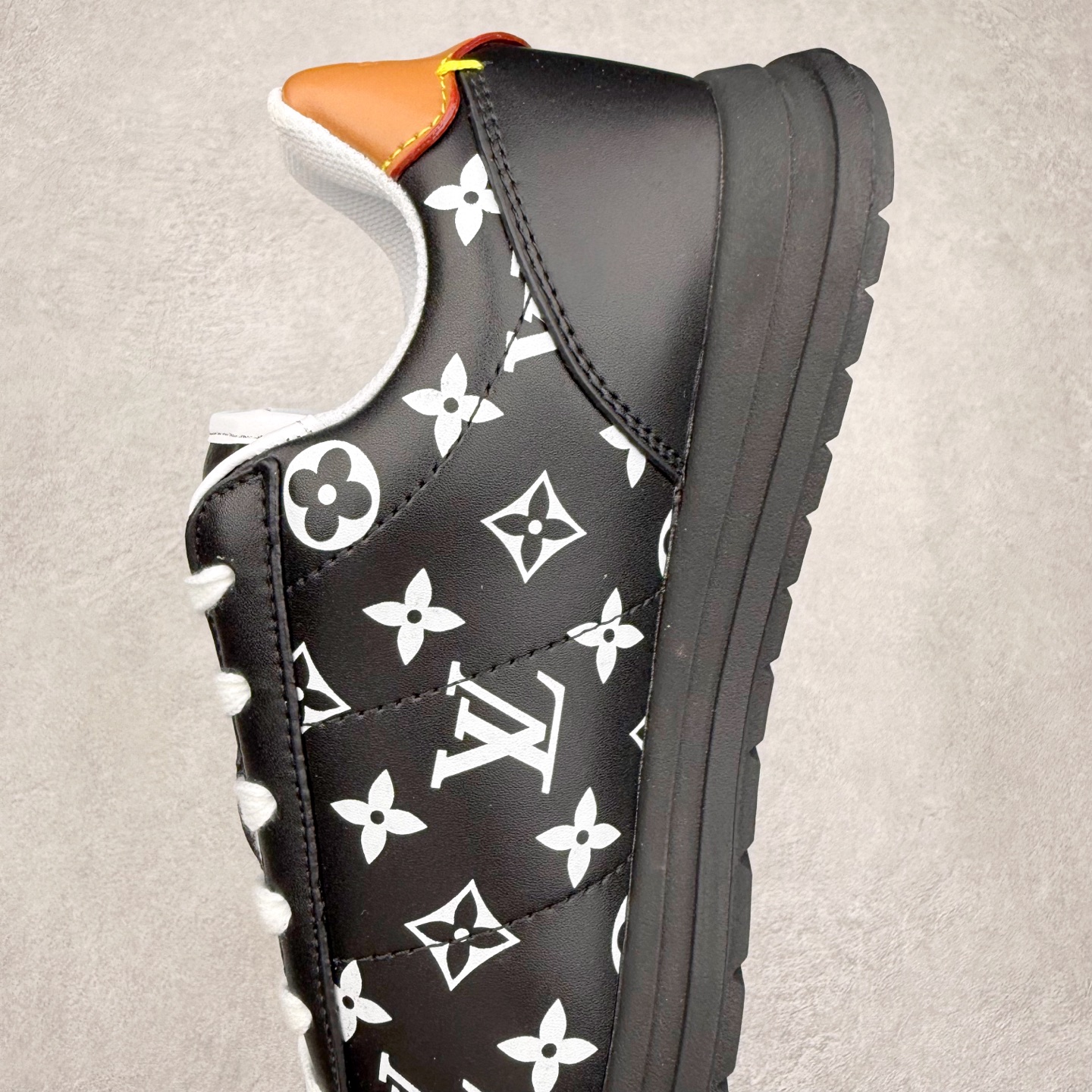 图片[7]-LOUIS VUITTON x Nigo Lv 联名款 FW25 Buttersoft 牛皮革羊皮革 图案压纹 圆头系带 低帮 生活休闲鞋 尺码：35 36 37 38 39 40 41 42 43 44 45-选品中心