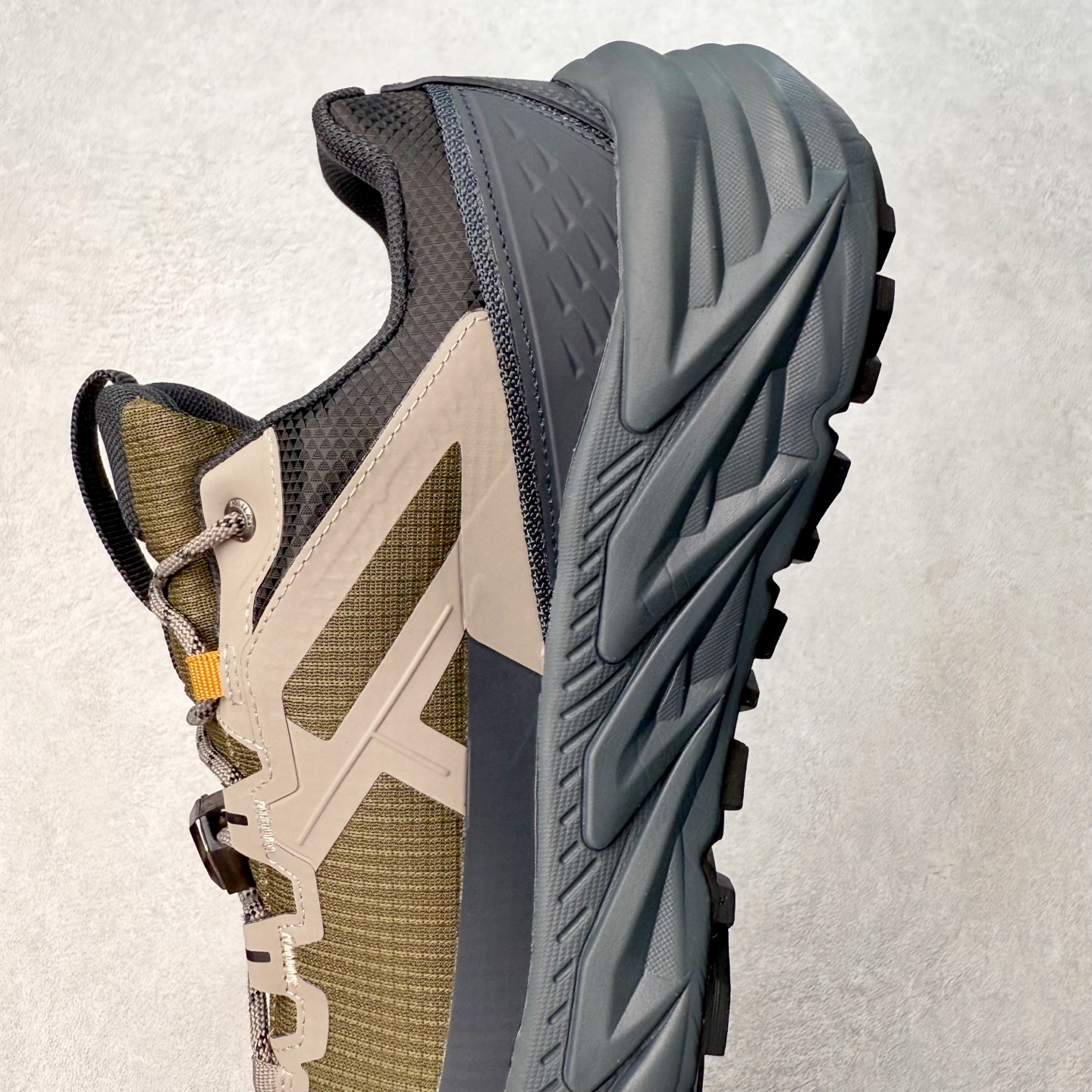 图片[7]-凯乐石 KAILAS 山行2代 GTX 25款舒适缓冲徒步 织物TPU减震防滑透气包裹性轻便低帮超强抓地力越野跑步鞋 KAILAS凯乐石品牌是全球三大全系攀登品牌之一，于2003年创立于中国广州，致力于为有攀登梦想的户外运动员及爱好者，研发制造功能性专业装备，满足他们在极限环境下安全舒适的需求，凯乐石专注于科技面料的开发及专业功能设计，产品线覆盖登山、攀岩、徒步、越野跑山、露营、旅行等多项户外运动，通过运动员的测试反馈，不断进化迭代，产品荣获国内外大奖71座，发明专利21个，更突破性的自主研发攀登器械，打造出中国的攀登硬实力。实拍调校N版已经零色差零失真 百分百还原实物色彩所见即所得 不存在货不对板色差等低级问题 选购参考实物拍摄 不混卖不参货 只用心做好货严格选品 承诺混一赔十 尺码：36 36.5 37.5 38 38.5 39 40 40.5 41 42 42.5 43 44 44.5 45-选品中心