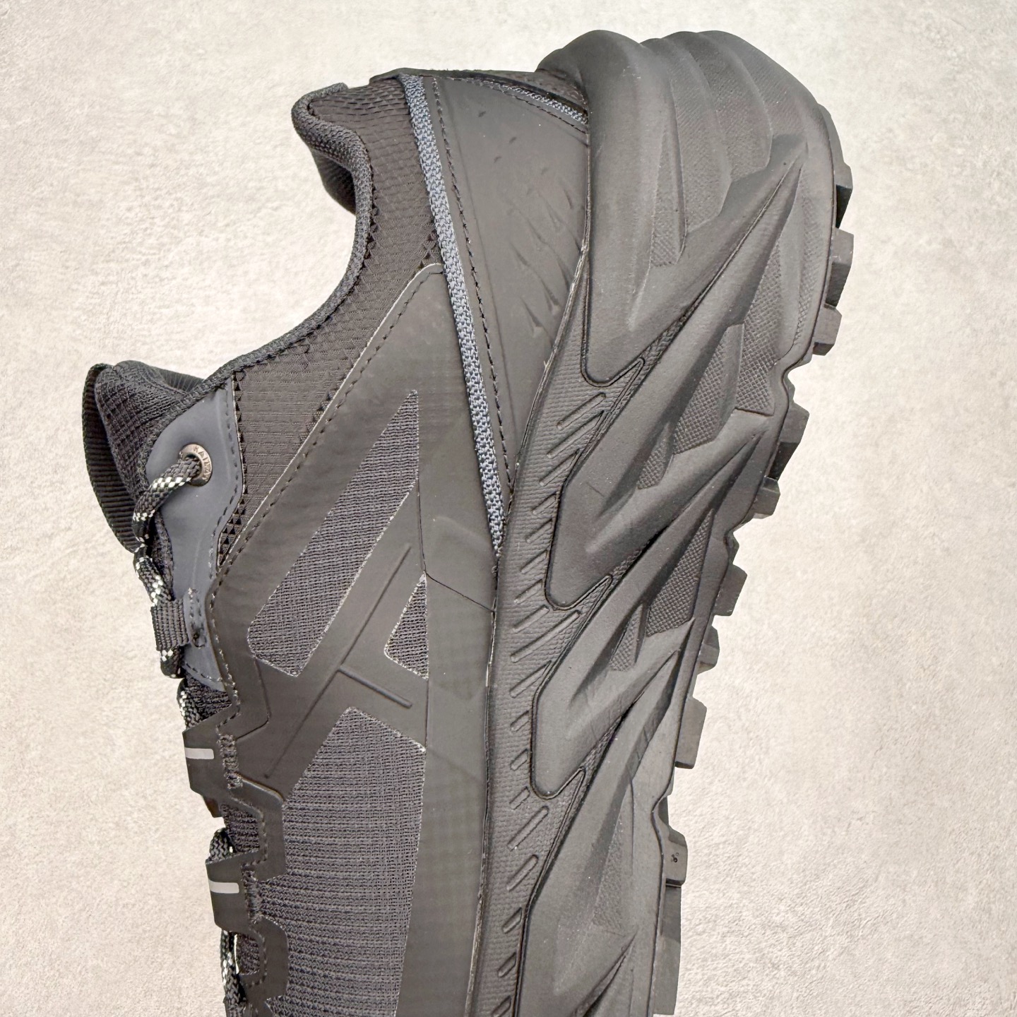 图片[7]-凯乐石 KAILAS 山行2代 GTX 25款舒适缓冲徒步 织物TPU减震防滑透气包裹性轻便低帮超强抓地力越野跑步鞋 KAILAS凯乐石品牌是全球三大全系攀登品牌之一，于2003年创立于中国广州，致力于为有攀登梦想的户外运动员及爱好者，研发制造功能性专业装备，满足他们在极限环境下安全舒适的需求，凯乐石专注于科技面料的开发及专业功能设计，产品线覆盖登山、攀岩、徒步、越野跑山、露营、旅行等多项户外运动，通过运动员的测试反馈，不断进化迭代，产品荣获国内外大奖71座，发明专利21个，更突破性的自主研发攀登器械，打造出中国的攀登硬实力。实拍调校N版已经零色差零失真 百分百还原实物色彩所见即所得 不存在货不对板色差等低级问题 选购参考实物拍摄 不混卖不参货 只用心做好货严格选品 承诺混一赔十 尺码：36 36.5 37.5 38 38.5 39 40 40.5 41 42 42.5 43 44 44.5 45-选品中心