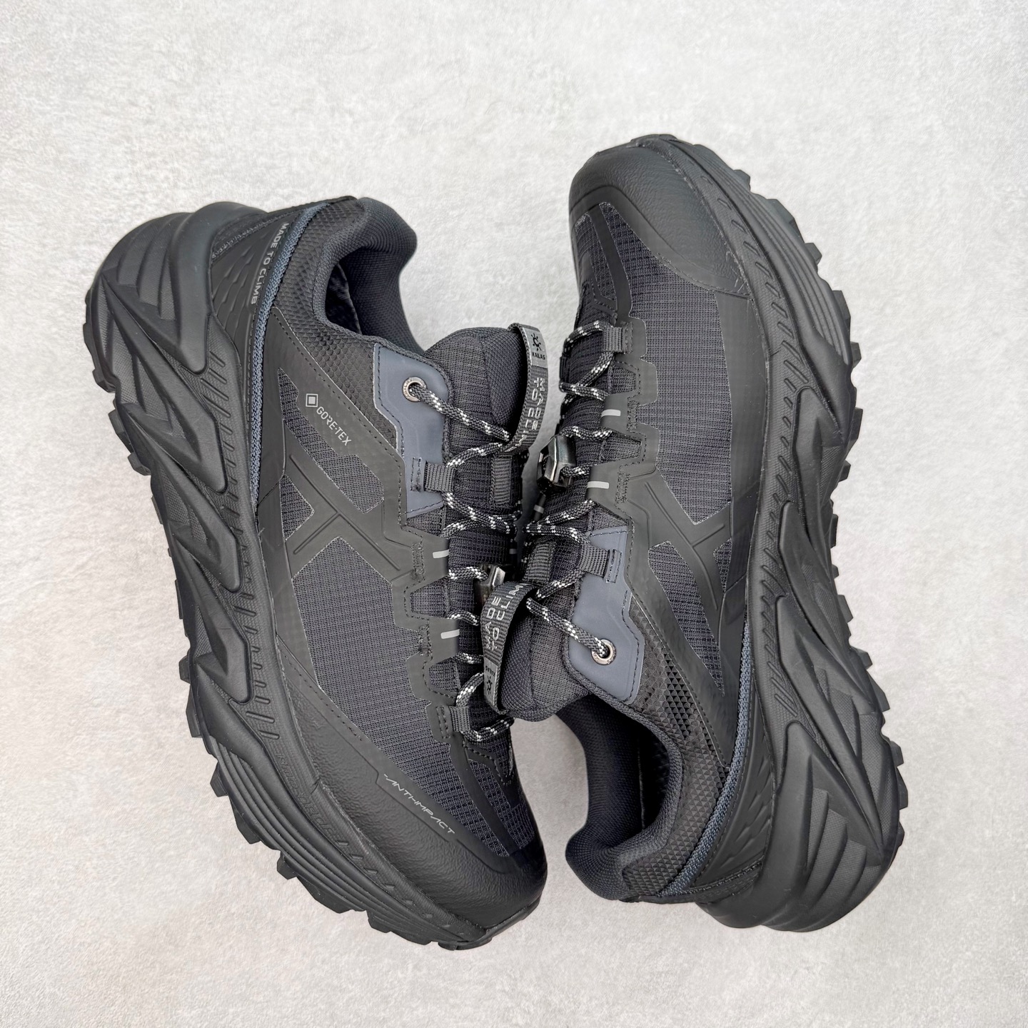 图片[3]-凯乐石 KAILAS 山行2代 GTX 25款舒适缓冲徒步 织物TPU减震防滑透气包裹性轻便低帮超强抓地力越野跑步鞋 KAILAS凯乐石品牌是全球三大全系攀登品牌之一，于2003年创立于中国广州，致力于为有攀登梦想的户外运动员及爱好者，研发制造功能性专业装备，满足他们在极限环境下安全舒适的需求，凯乐石专注于科技面料的开发及专业功能设计，产品线覆盖登山、攀岩、徒步、越野跑山、露营、旅行等多项户外运动，通过运动员的测试反馈，不断进化迭代，产品荣获国内外大奖71座，发明专利21个，更突破性的自主研发攀登器械，打造出中国的攀登硬实力。实拍调校N版已经零色差零失真 百分百还原实物色彩所见即所得 不存在货不对板色差等低级问题 选购参考实物拍摄 不混卖不参货 只用心做好货严格选品 承诺混一赔十 尺码：36 36.5 37.5 38 38.5 39 40 40.5 41 42 42.5 43 44 44.5 45-选品中心