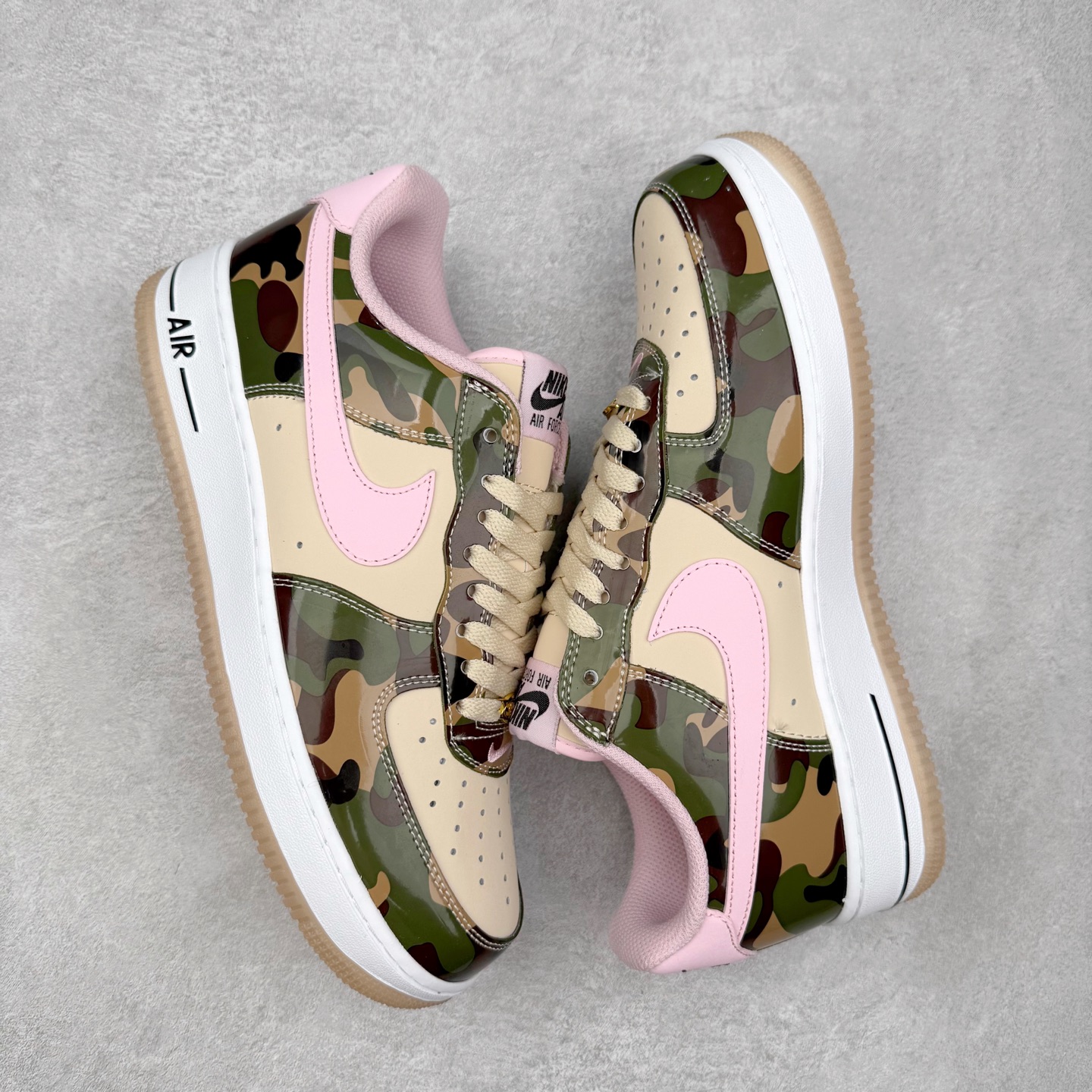 图片[3]-NK Air Force 1´07 Low 空军一号低帮百搭休闲运动板鞋 HQ1967-200 柔软、弹性十足的缓震性能和出色的中底设计 横跨复古与现代的外型结合 造就出风靡全球 三十多年的Force 1 直到今天还深受青睐 实拍调校N版已经零色差零失真 百分百还原实物色彩所见即所得 不存在货不对板色差等低级问题 选购参考实物拍摄 不混卖不参货 只用心做好货严格选品 承诺混一赔十 尺码：36 36.5 37.5 38 38.5 39 40 40.5 41 42 42.5 43 44 44.5 45-选品中心