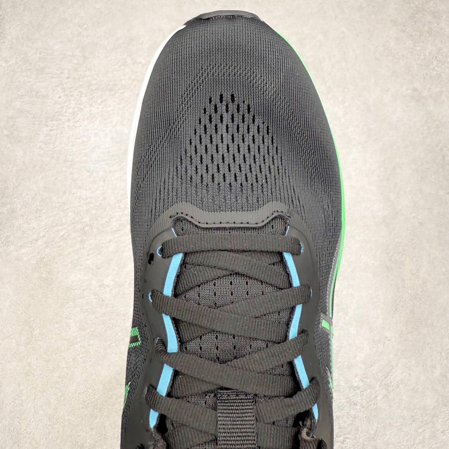 图片[4]-Asics GT-1000 13 GTX 亚瑟士舒适运动稳定防滑支撑低帮休闲跑步鞋 GT-1000 13采用网眼鞋面，提供良好透气性 中底处的PUREGEL科技与FLYTEFOAM缓冲层可減轻鞋身的重量 带来更加柔软的触地脚感 在每一步中创造更加舒适的运动体验 尺码：36 36.5 37.5 38 38.5 39 40 40.5 41.5 42 42.5 43.5 44 44.5 45-选品中心