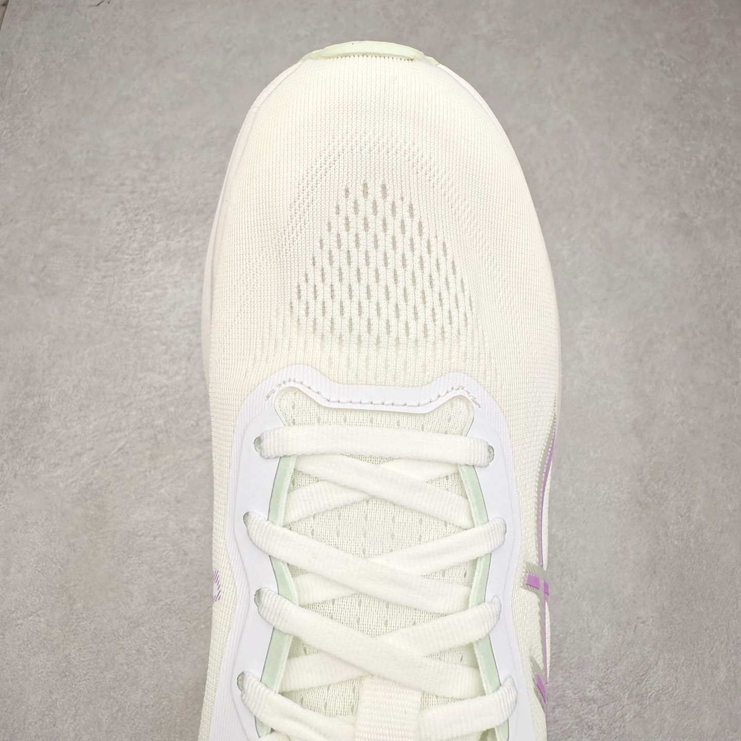 图片[4]-Asics GT-1000 13 GTX 亚瑟士舒适运动稳定防滑支撑低帮休闲跑步鞋 GT-1000 13采用网眼鞋面，提供良好透气性 中底处的PUREGEL科技与FLYTEFOAM缓冲层可減轻鞋身的重量 带来更加柔软的触地脚感 在每一步中创造更加舒适的运动体验 尺码：36 36.5 37.5 38 38.5 39 40 40.5 41.5 42 42.5 43.5 44 44.5 45-选品中心