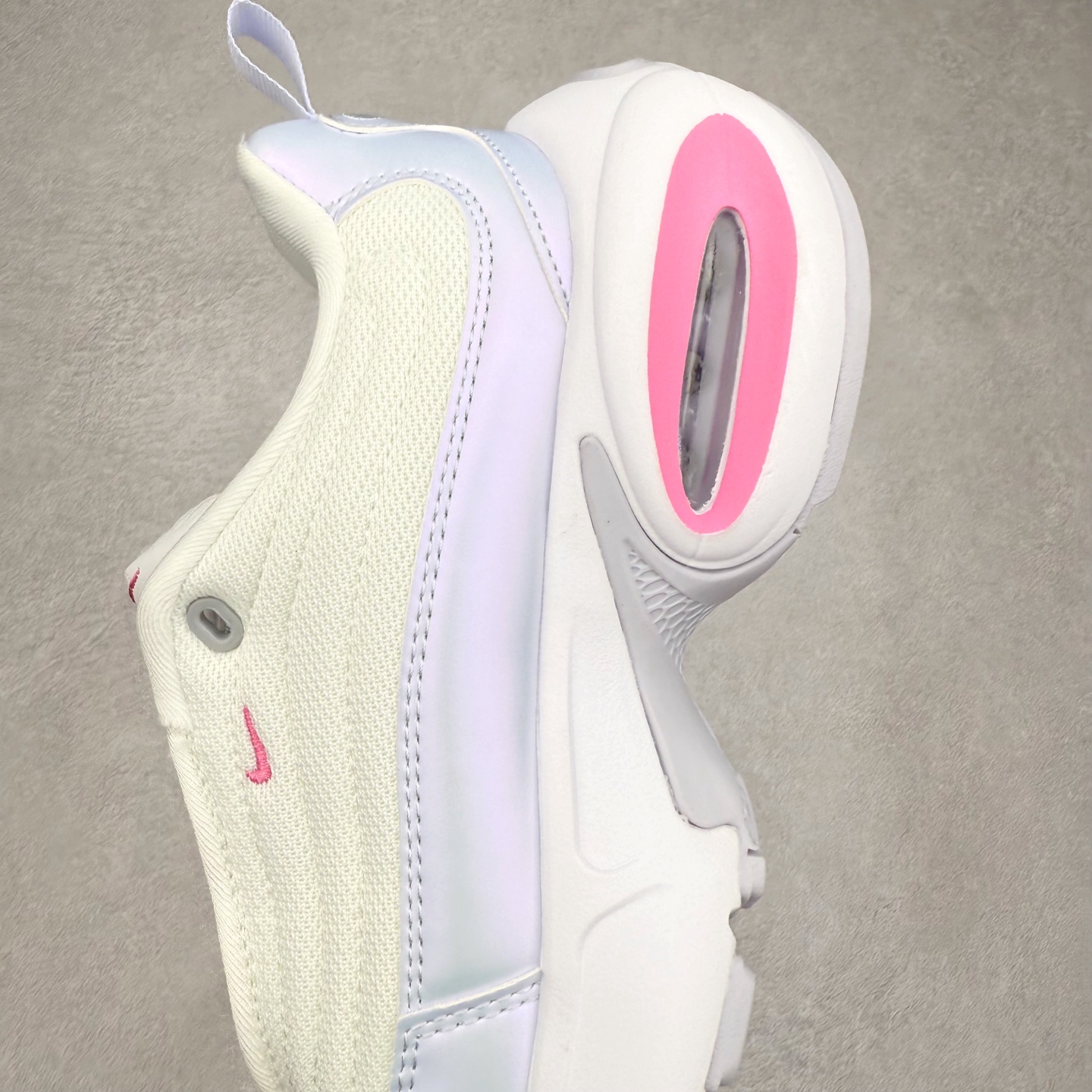 图片[7]-NK Air Max Portal 豪门系列低帮气垫百搭增高休闲运动慢跑鞋 选用网眼鞋面，脚感舒适透气。鞋舌、鞋侧及后跟处饰有品牌标识，简约大气又时尚。采用经典系带开合方式，可自由调节松紧度。泡棉中底搭载Max Air气垫，具有良好的回弹性及缓震性能。橡胶外底可防滑耐磨，提升抓地力。尺码：35.5 36 36.5 37.5 38 38.5 39 40 40.5 41 42 42.5 43 44 44.5 45-选品中心