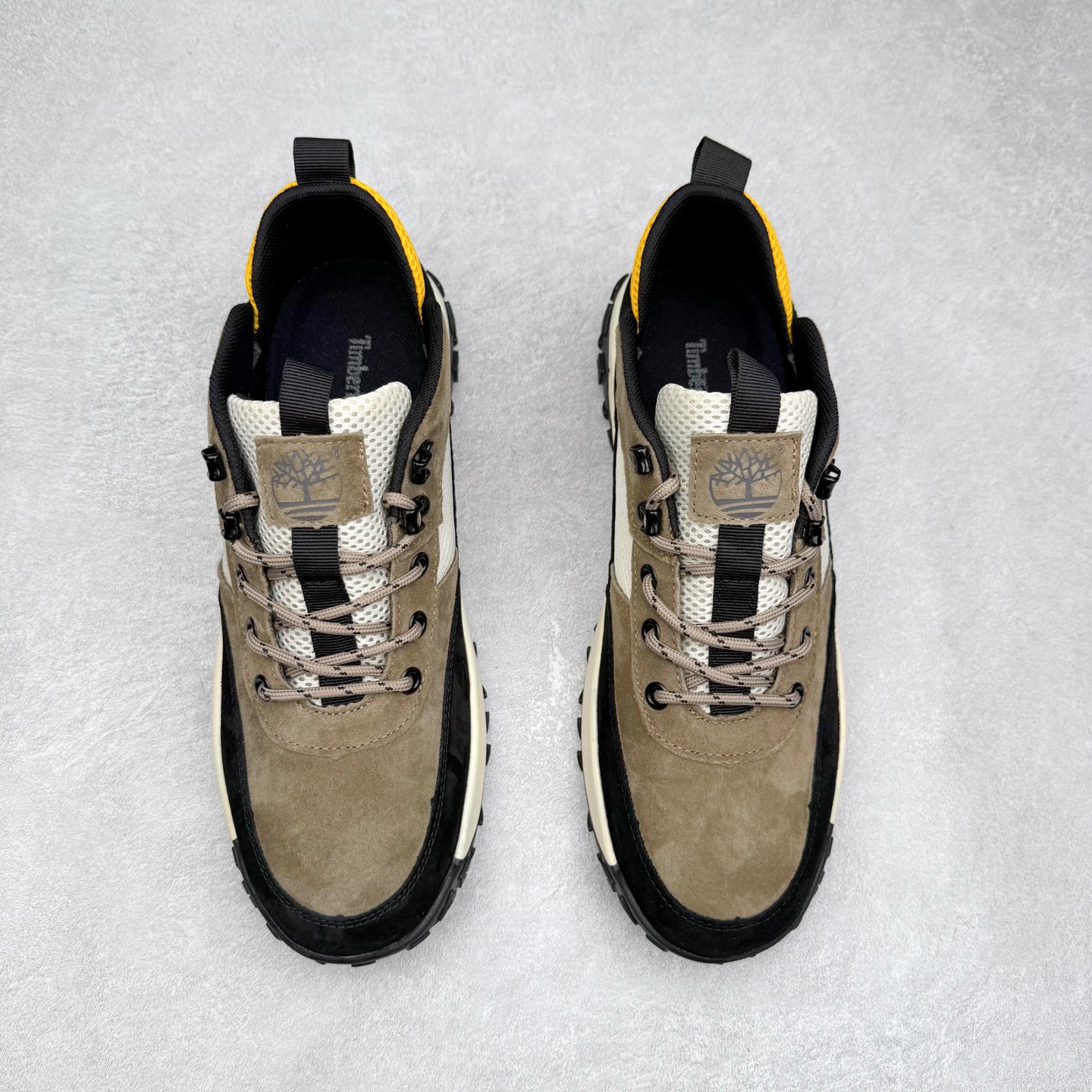 图片[2]-Timberland添柏岚/天伯伦户外低帮休闲鞋系列 广东大厂品质 原盒原包装 25ss新款时尚潮流搭配 面料采用意大利🇮🇹顶级磨砂细纹牛皮 搭配防臭防腐真皮乳胶鞋垫 给您完美的穿着体验 质量考究耐穿 型男必备 专治不帅 高品质脚感一流 尺码：39 40 41 42 43 44-选品中心